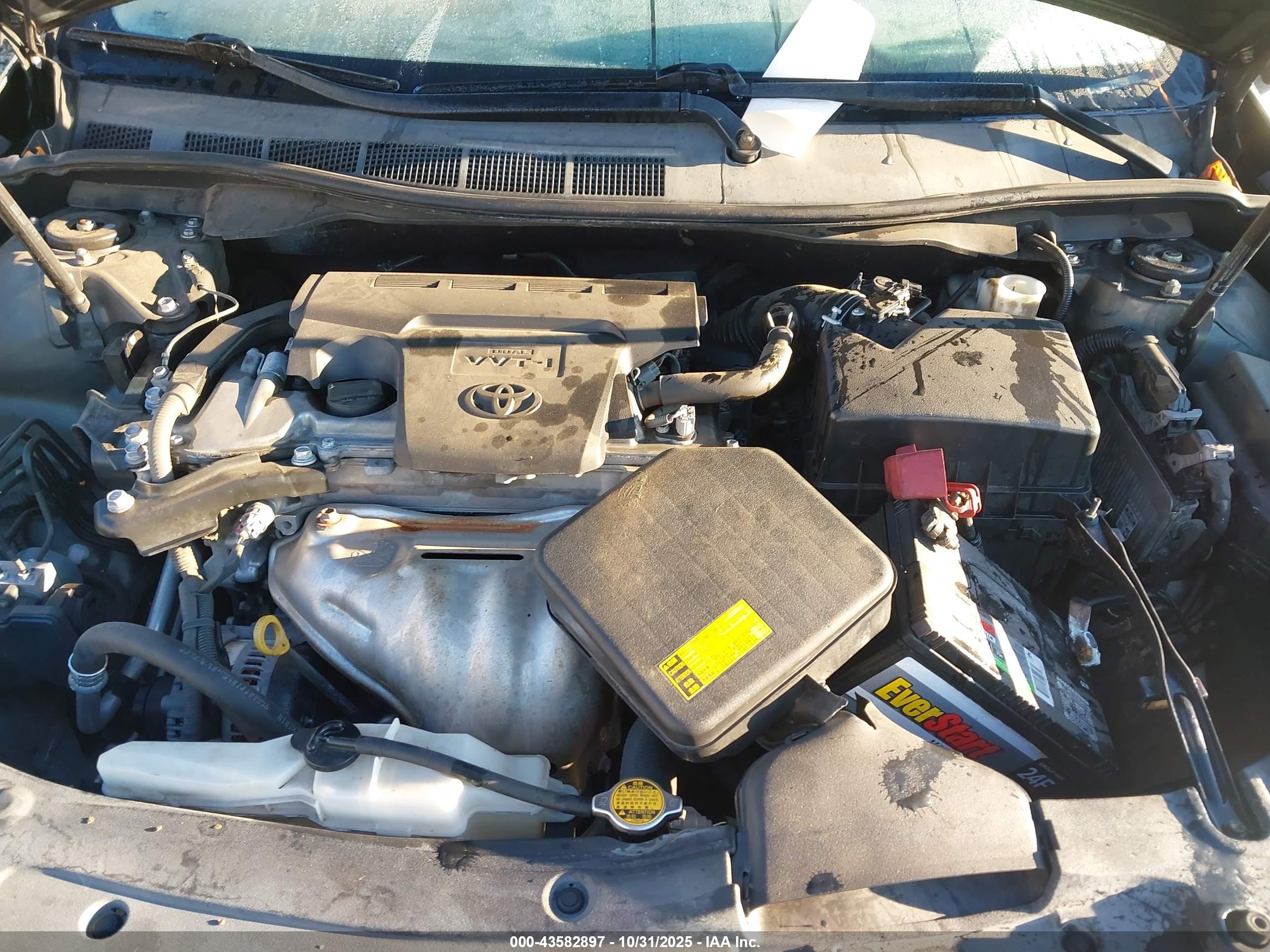 TOYOTA CAMRY image 10