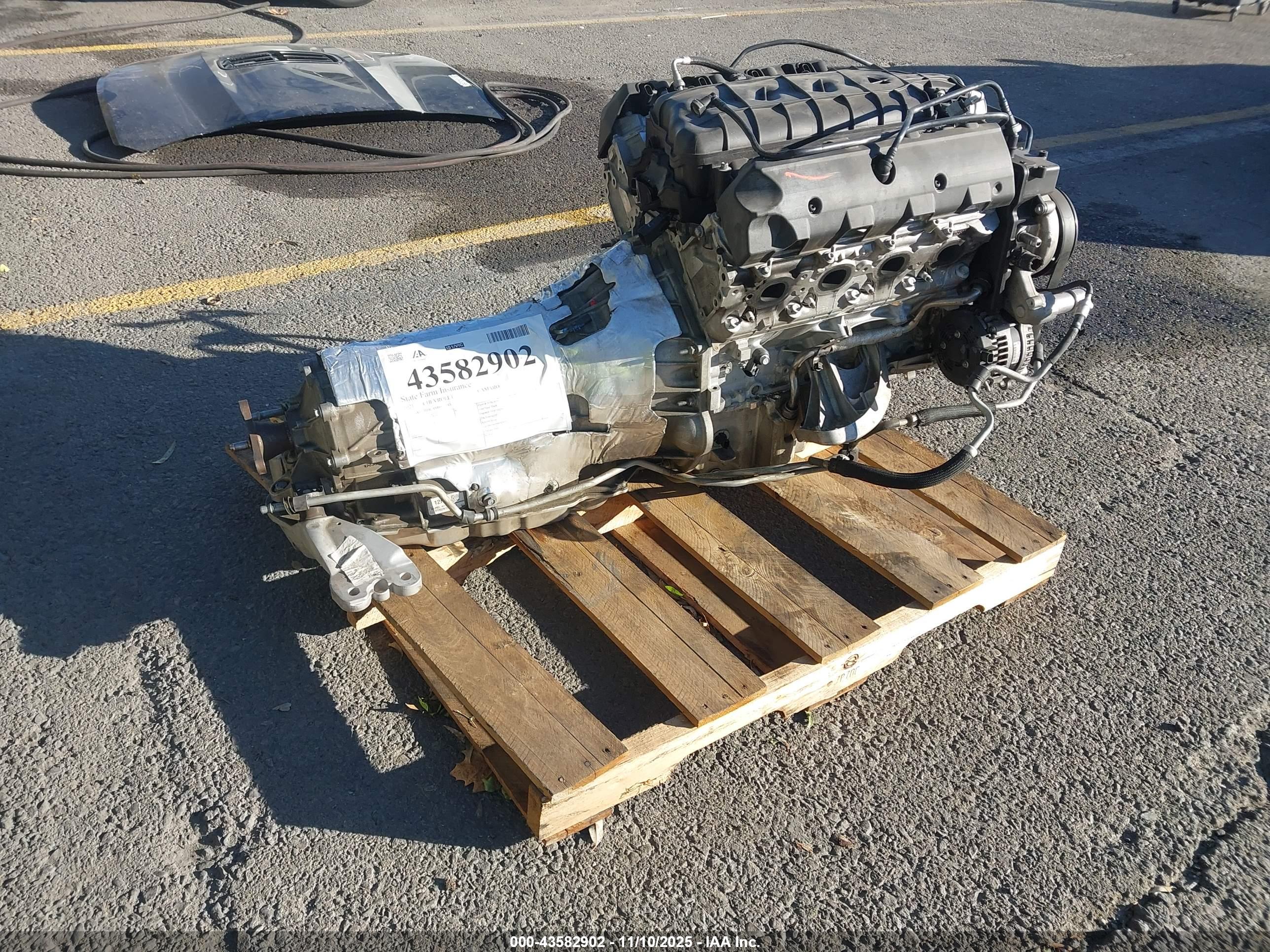 CHEVROLET CAMARO image 4