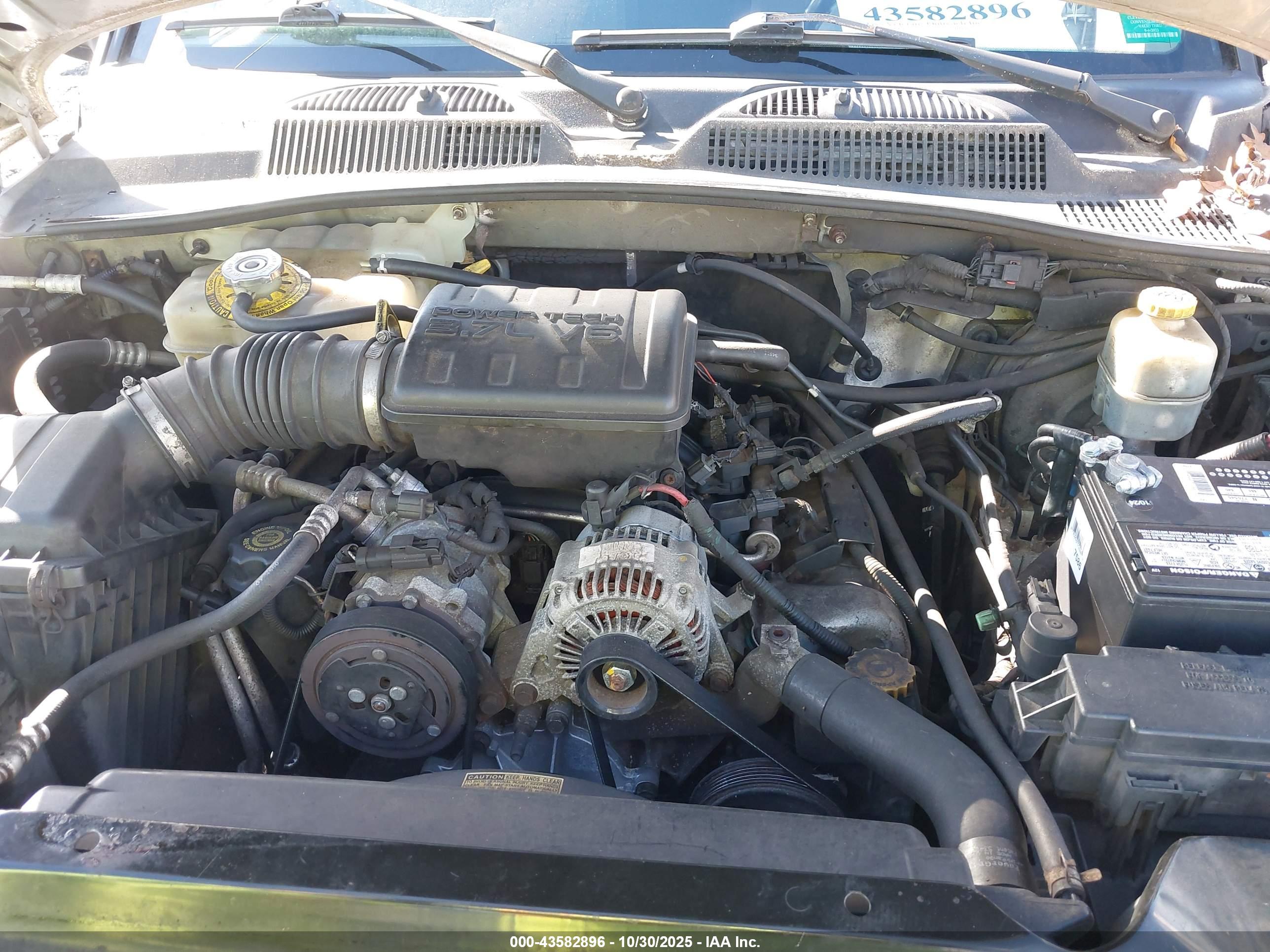 JEEP LIBERTY image 10