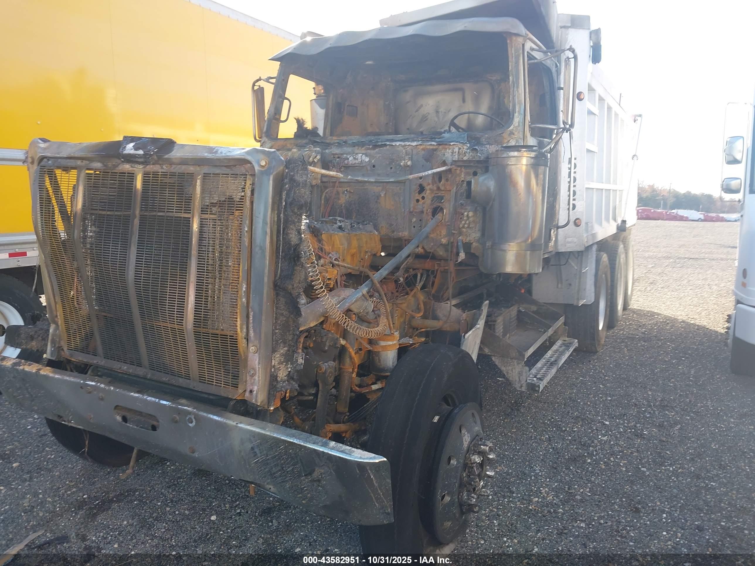 WESTERN STAR/AUTO image 2