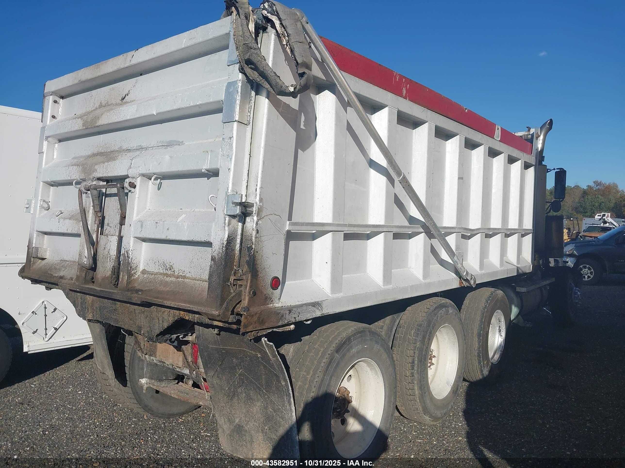 WESTERN STAR/AUTO image 4