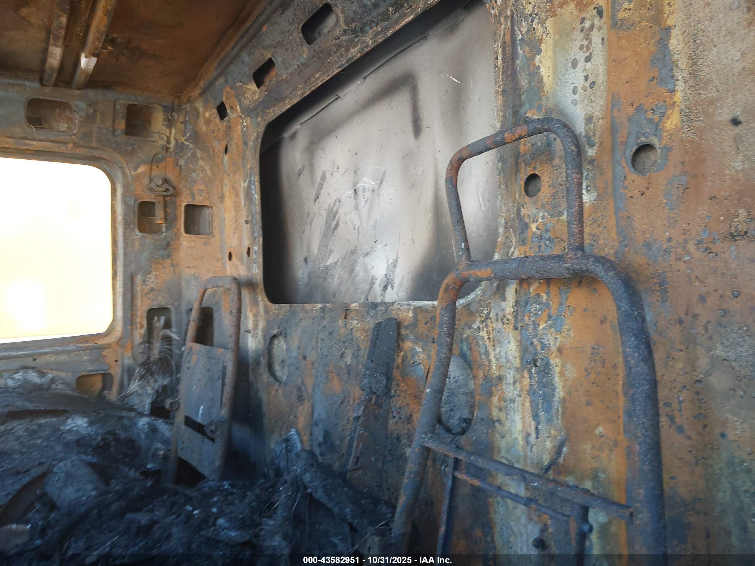 WESTERN STAR/AUTO image 7