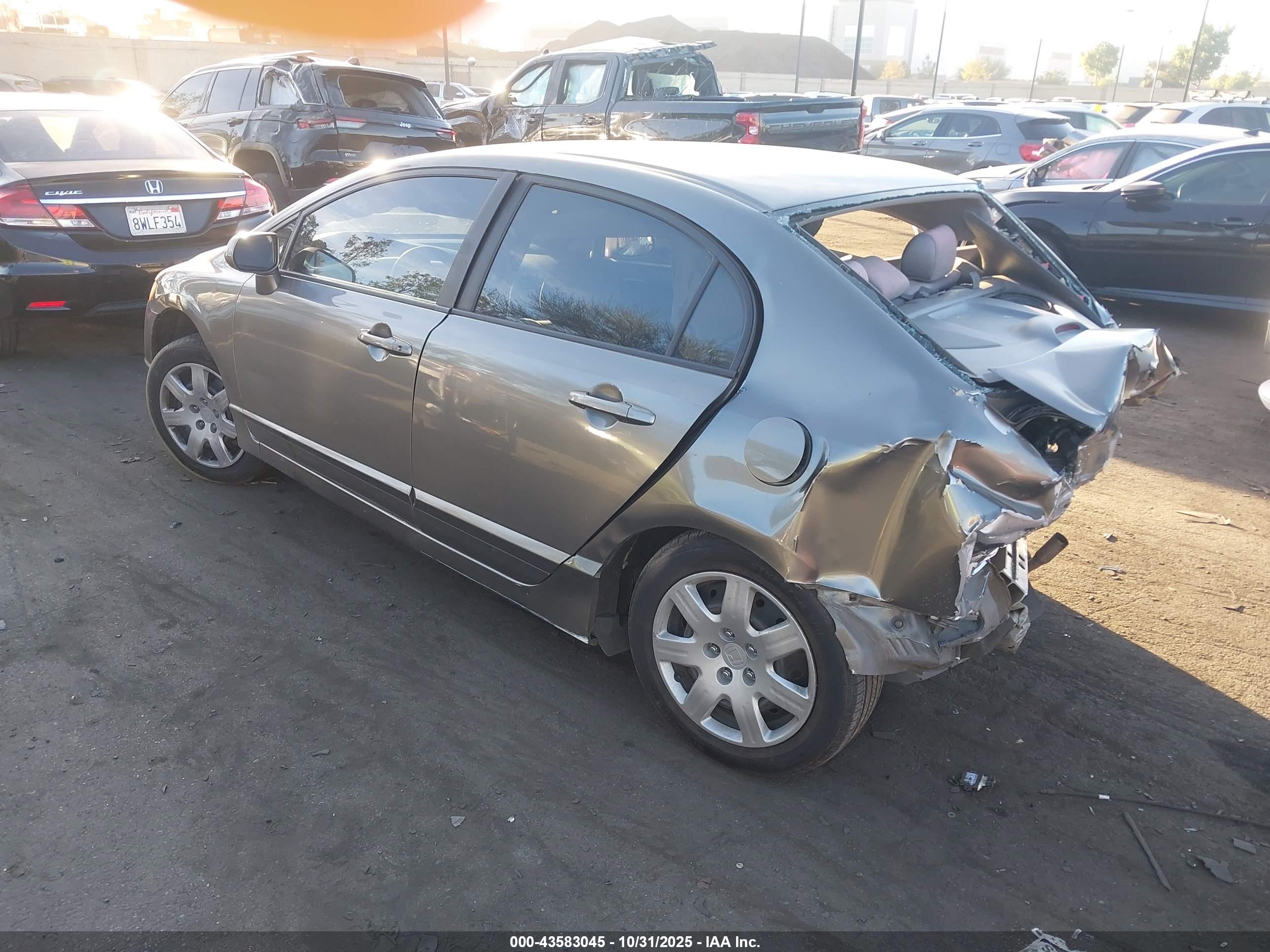 HONDA CIVIC image 3