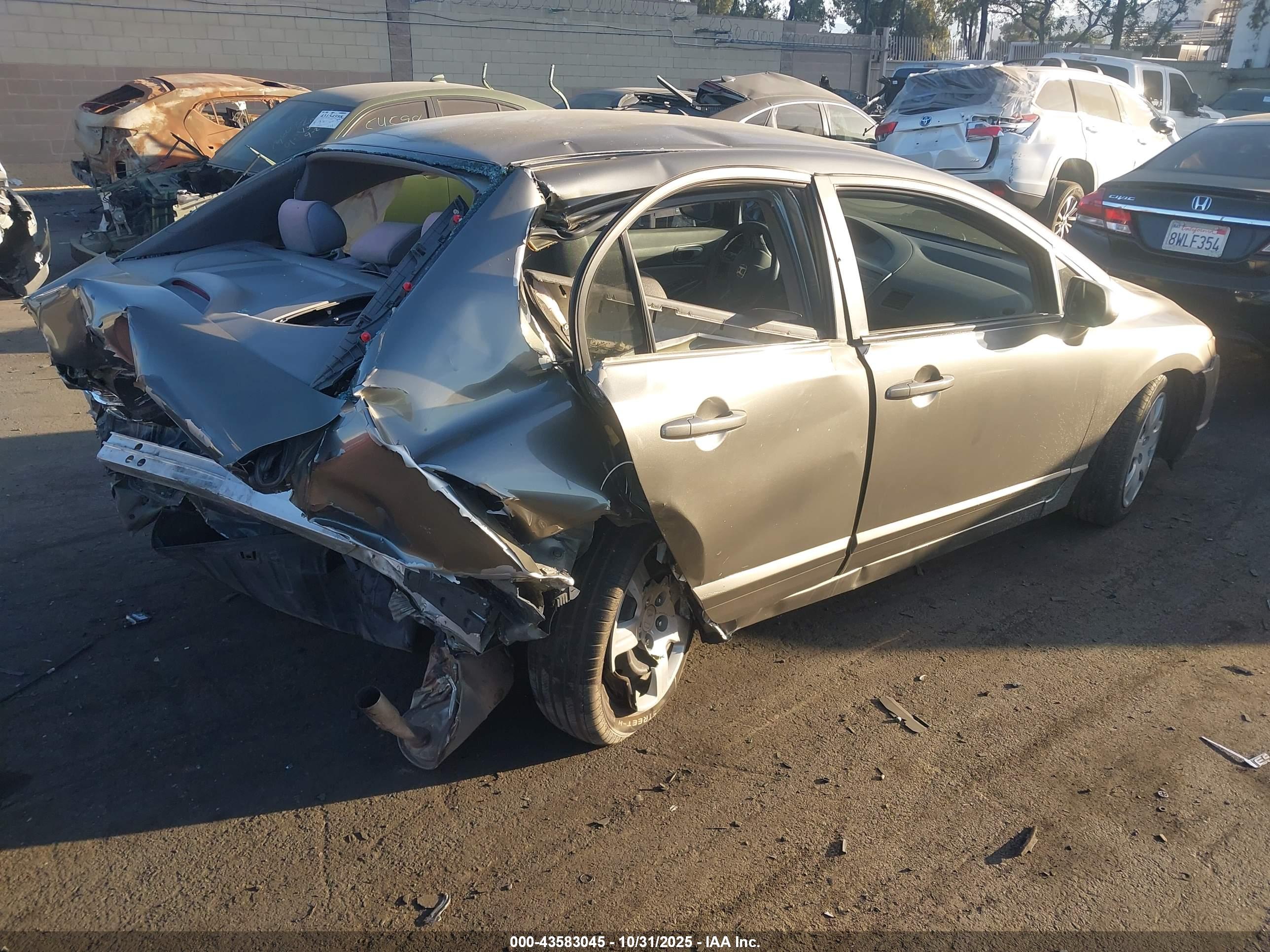 HONDA CIVIC image 4