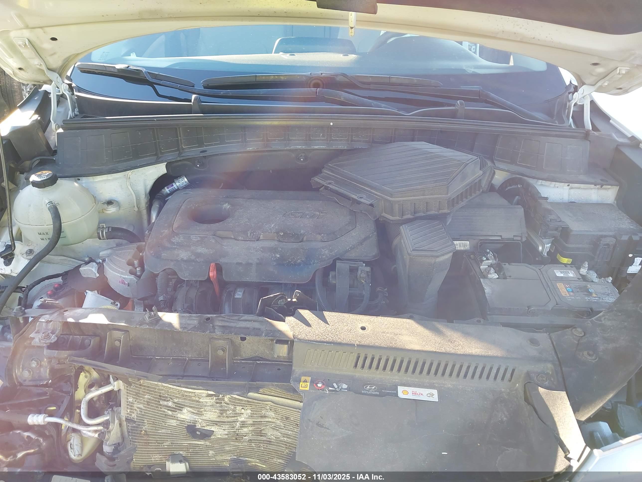 HYUNDAI TUCSON image 10