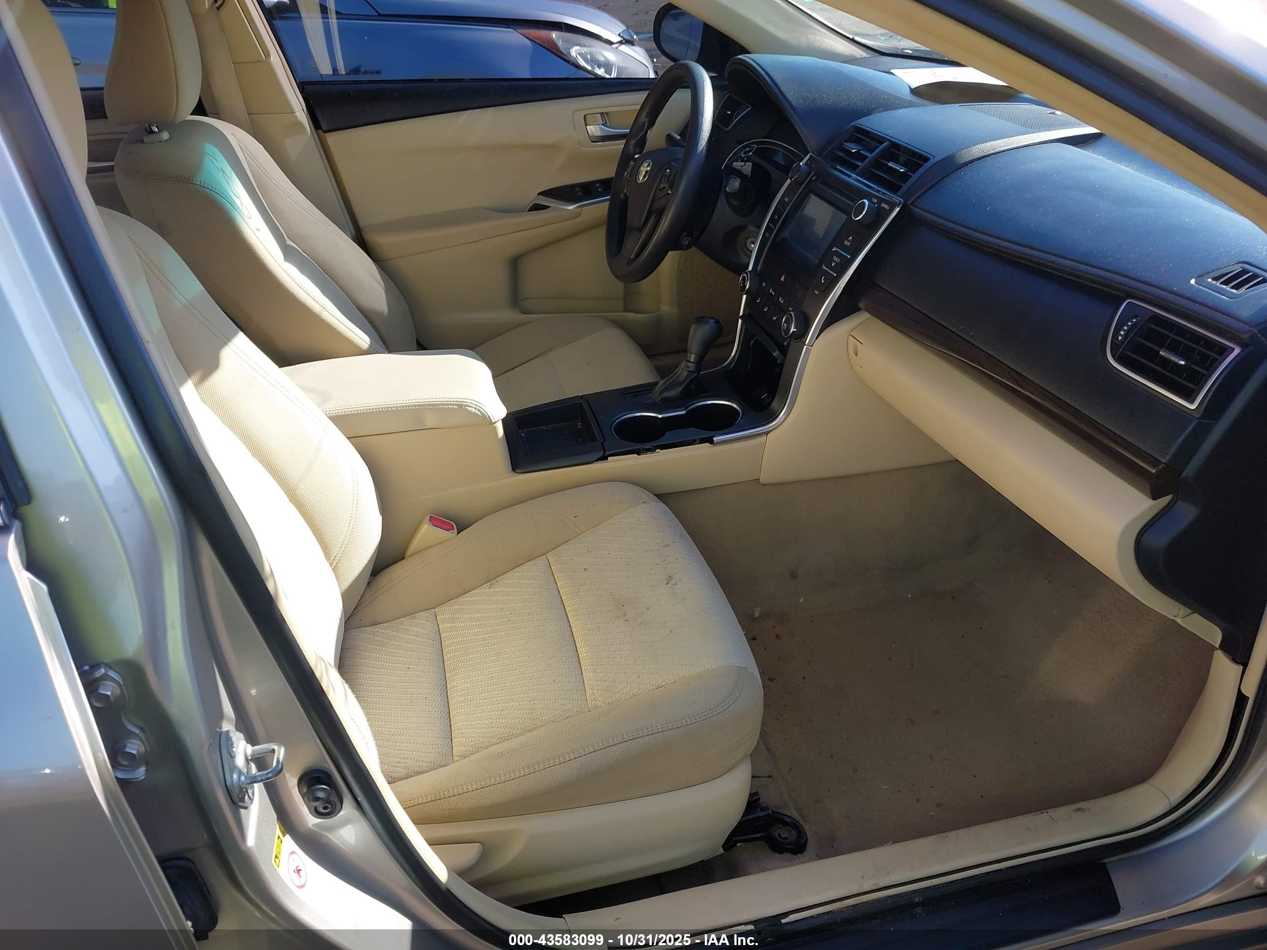 TOYOTA CAMRY image 5
