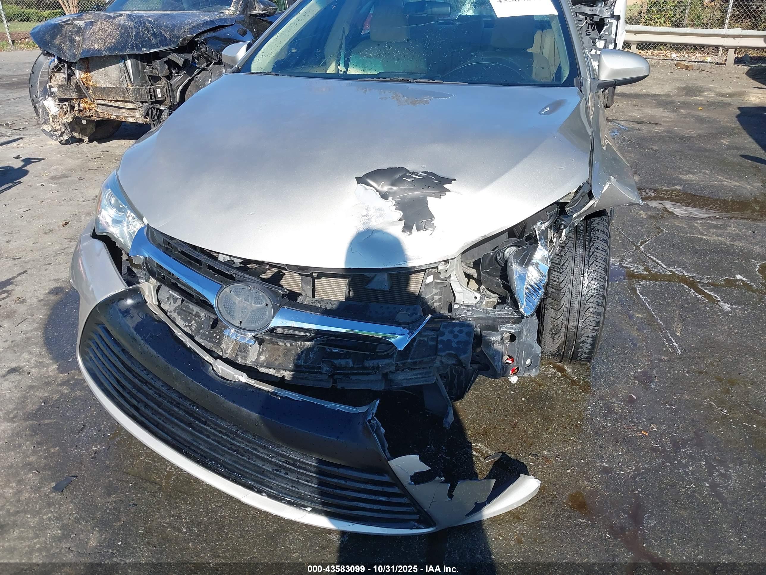 TOYOTA CAMRY image 6