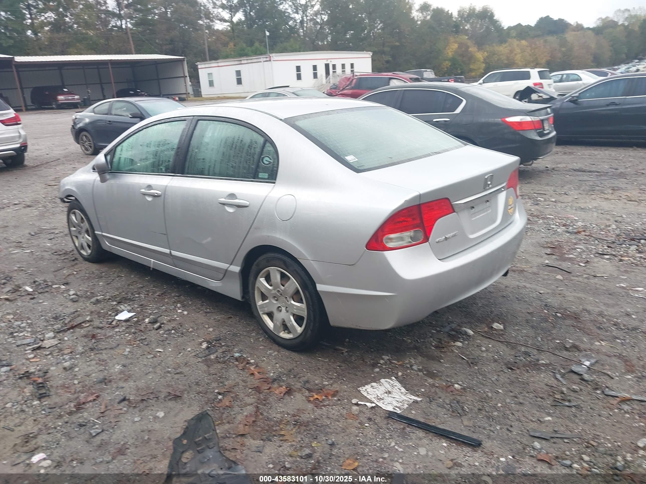 HONDA CIVIC image 3