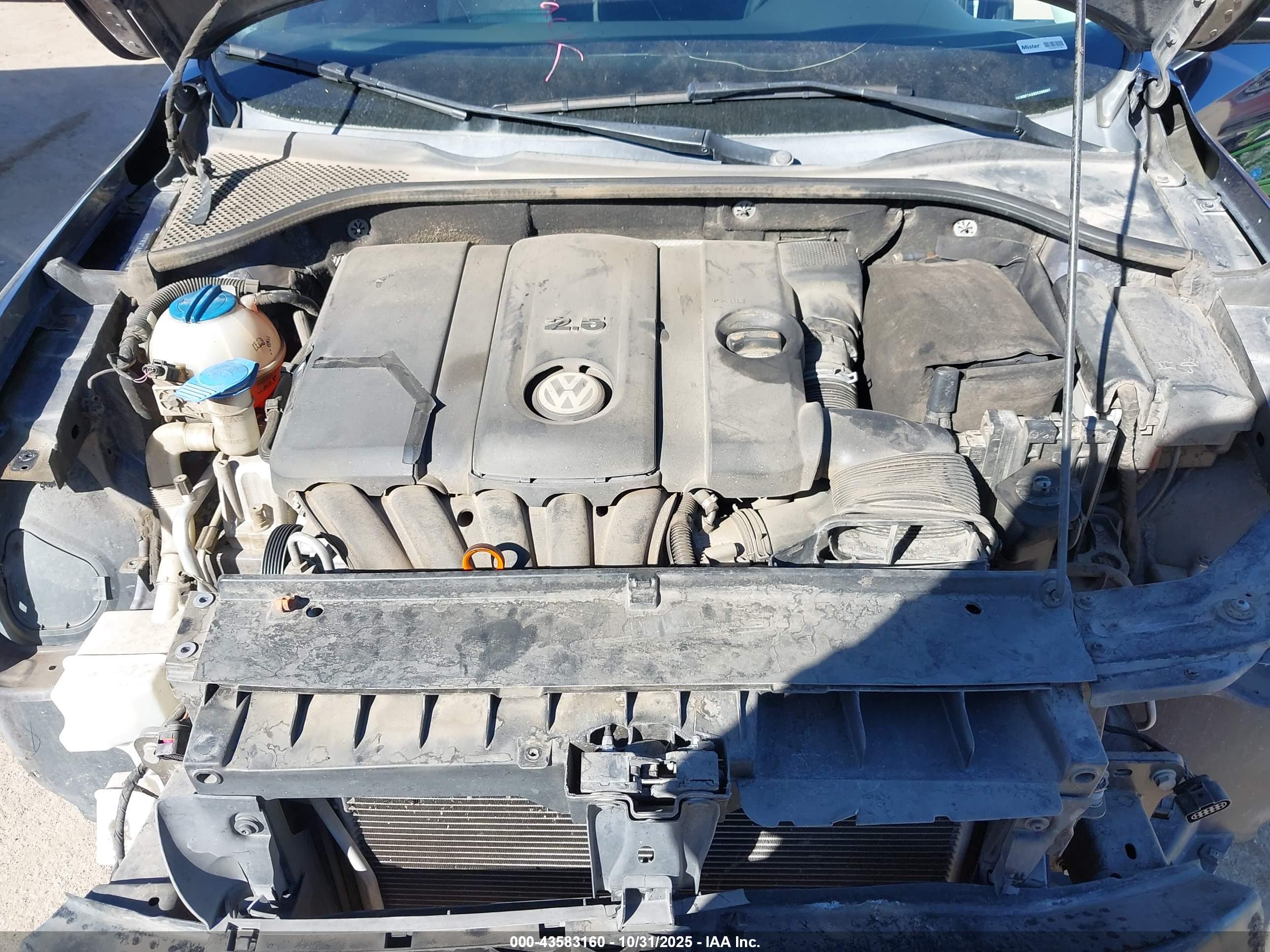 VOLKSWAGEN PASSAT image 10