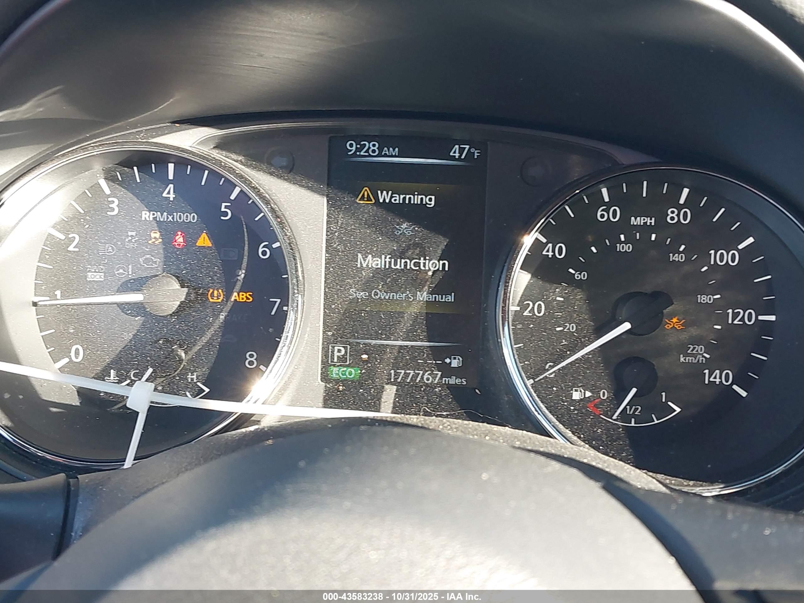 NISSAN ROGUE image 7