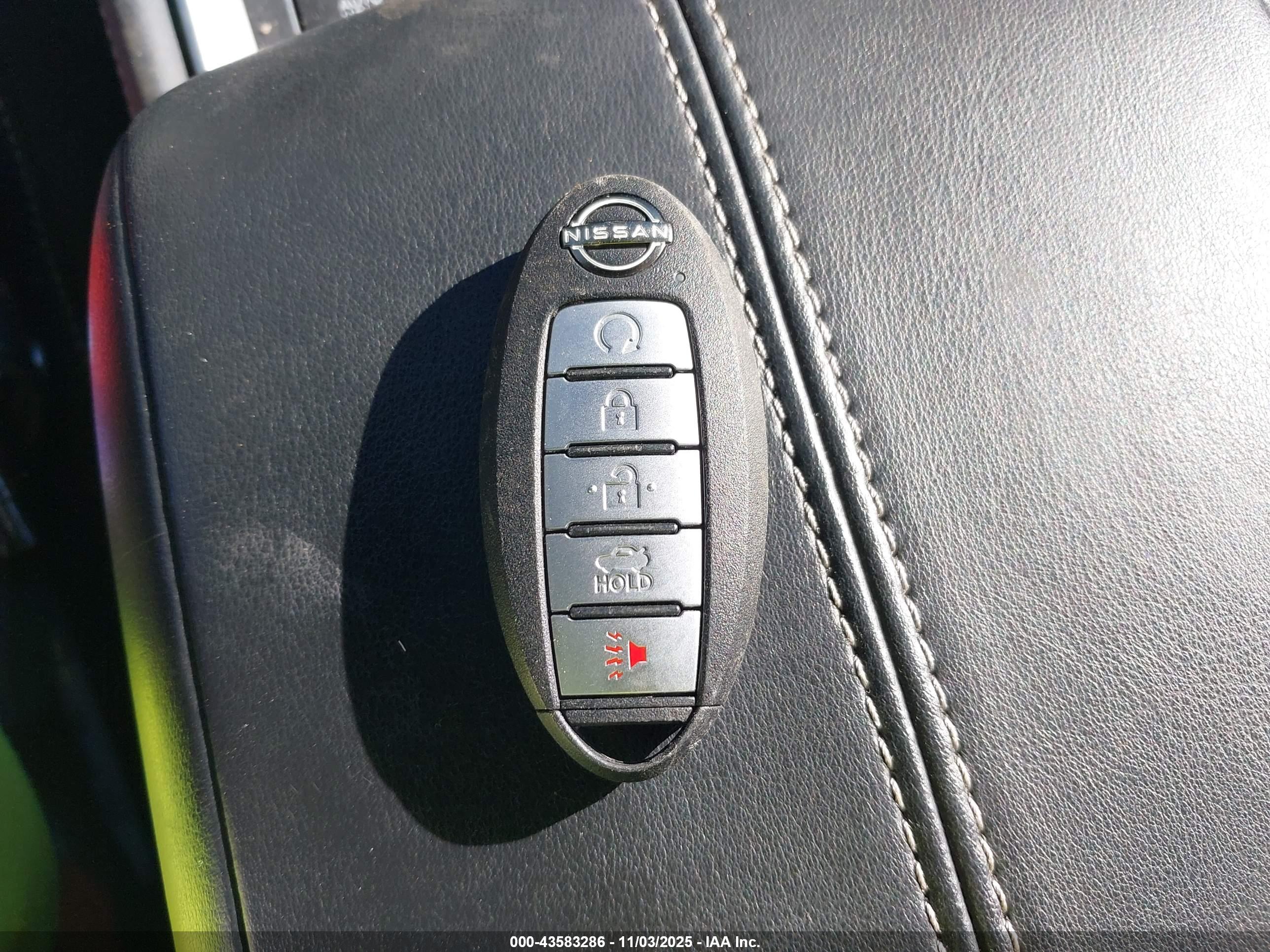NISSAN ALTIMA image 11