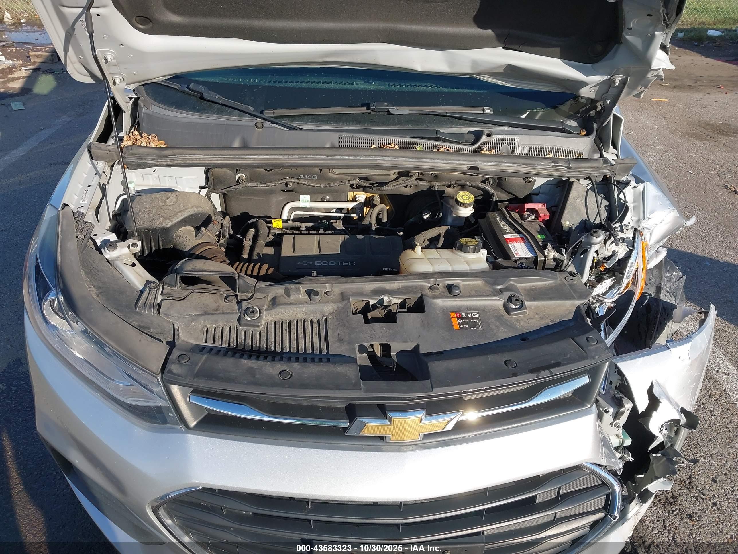CHEVROLET TRAX image 10
