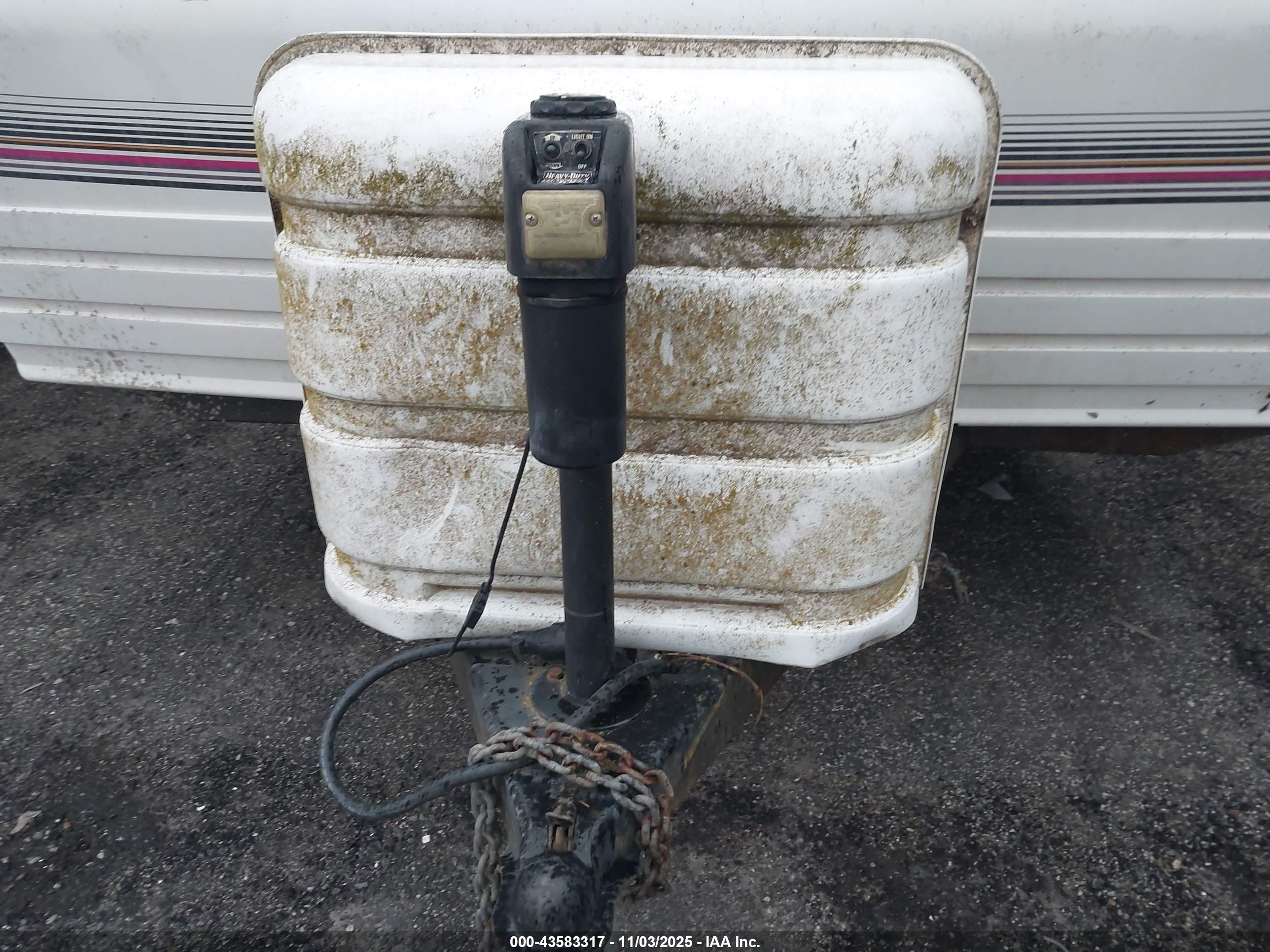 FLEETWOOD PIONEER image 6