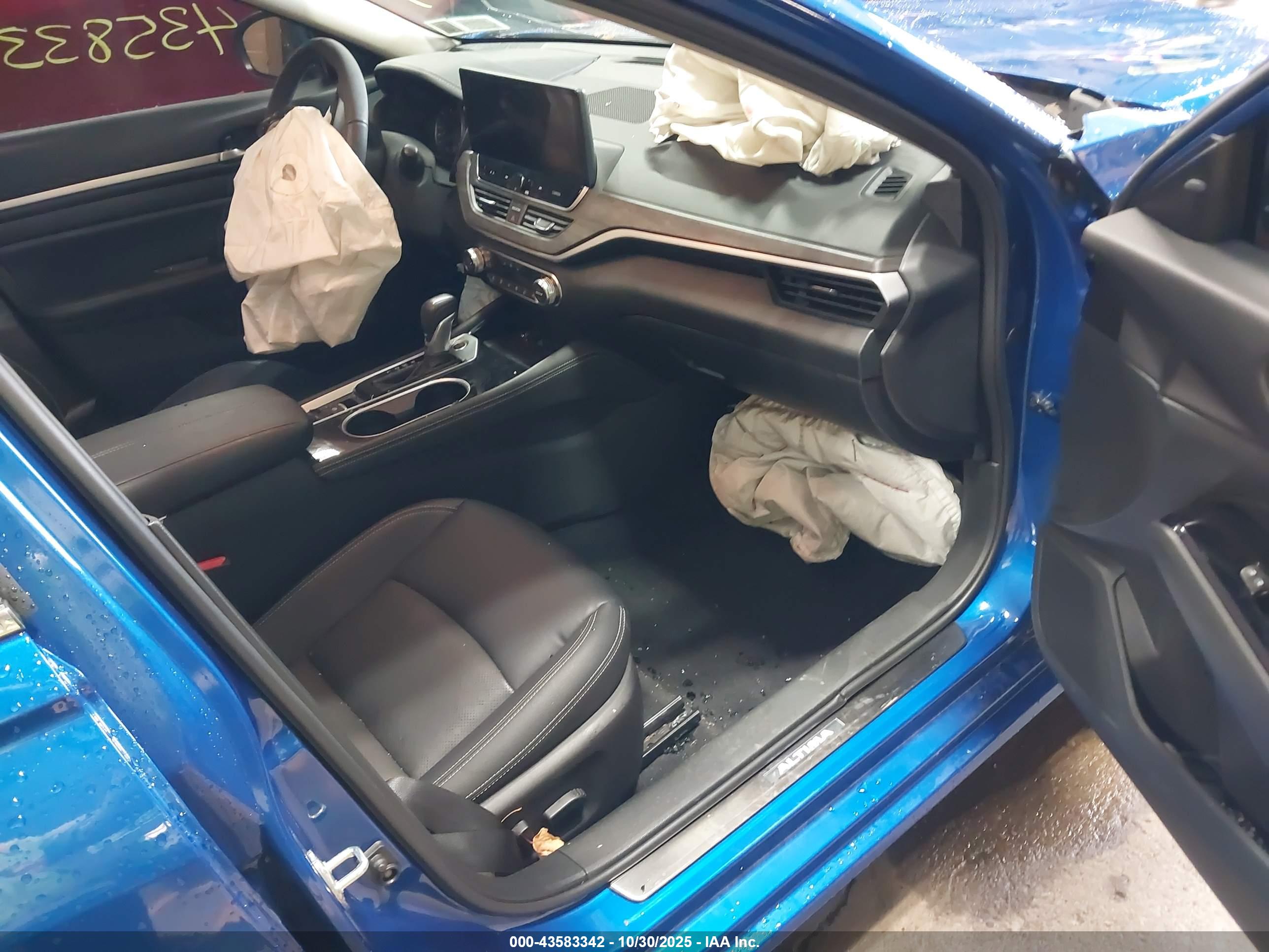 NISSAN ALTIMA image 5