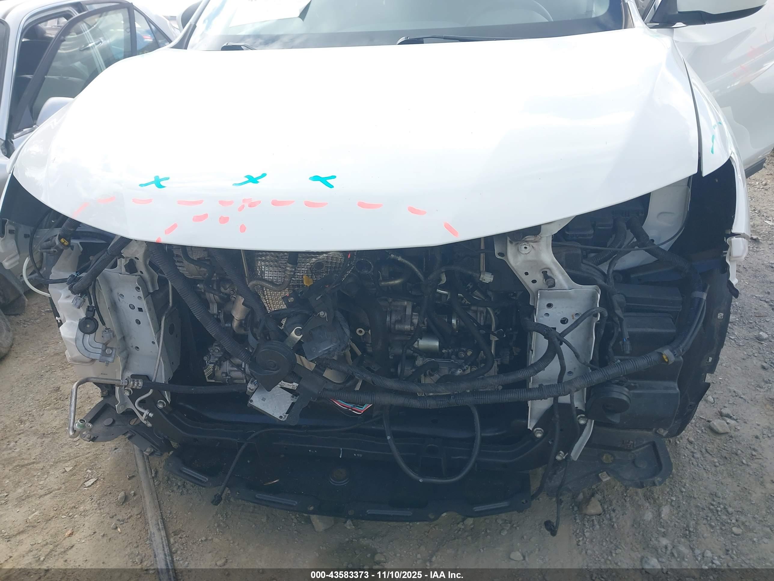 NISSAN ROGUE image 6