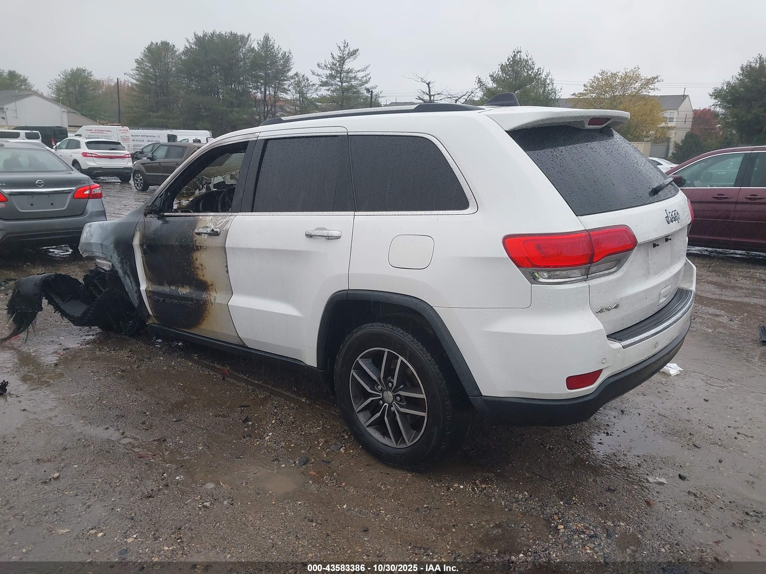 JEEP GRAND image 3