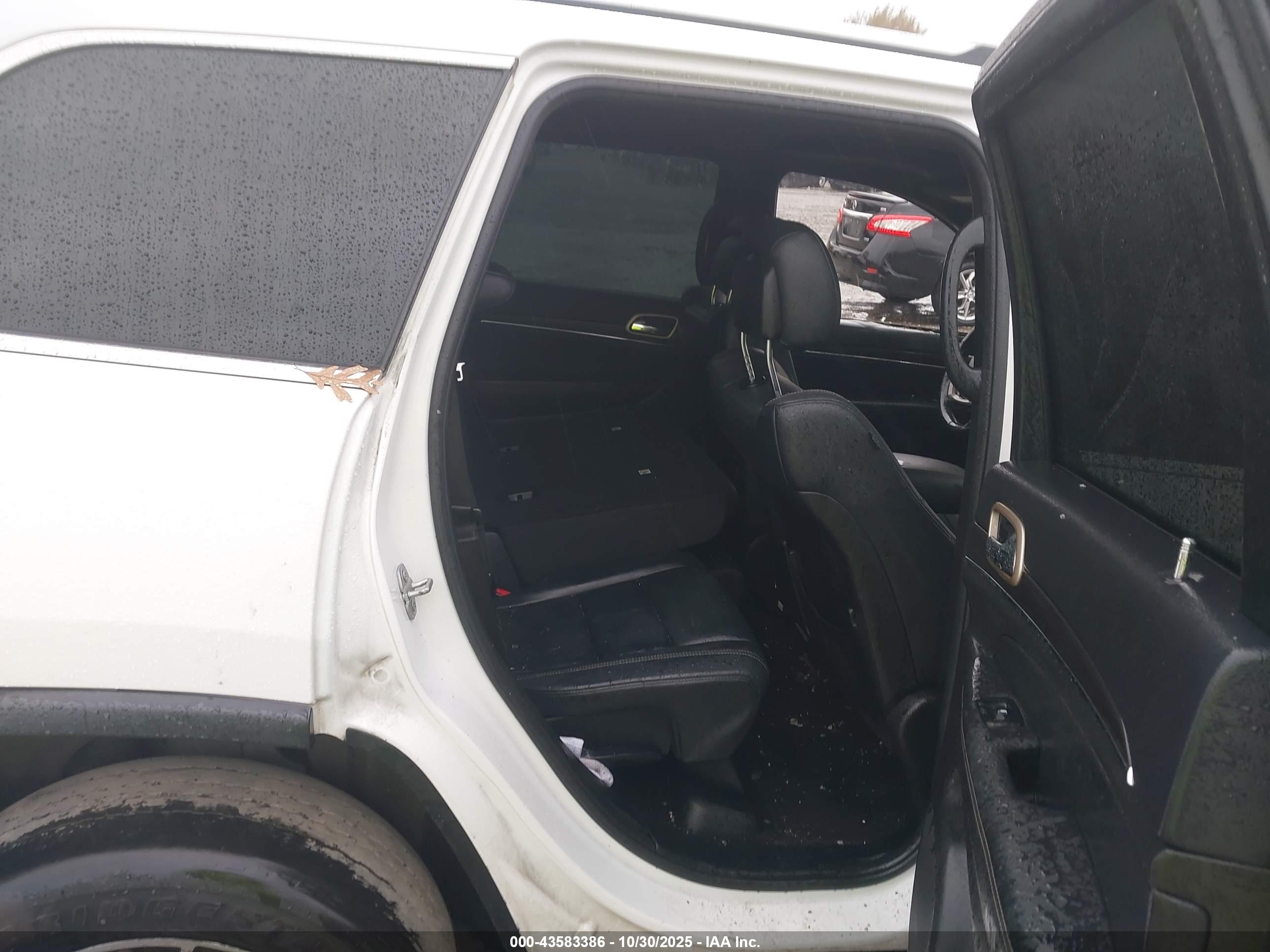 JEEP GRAND image 8