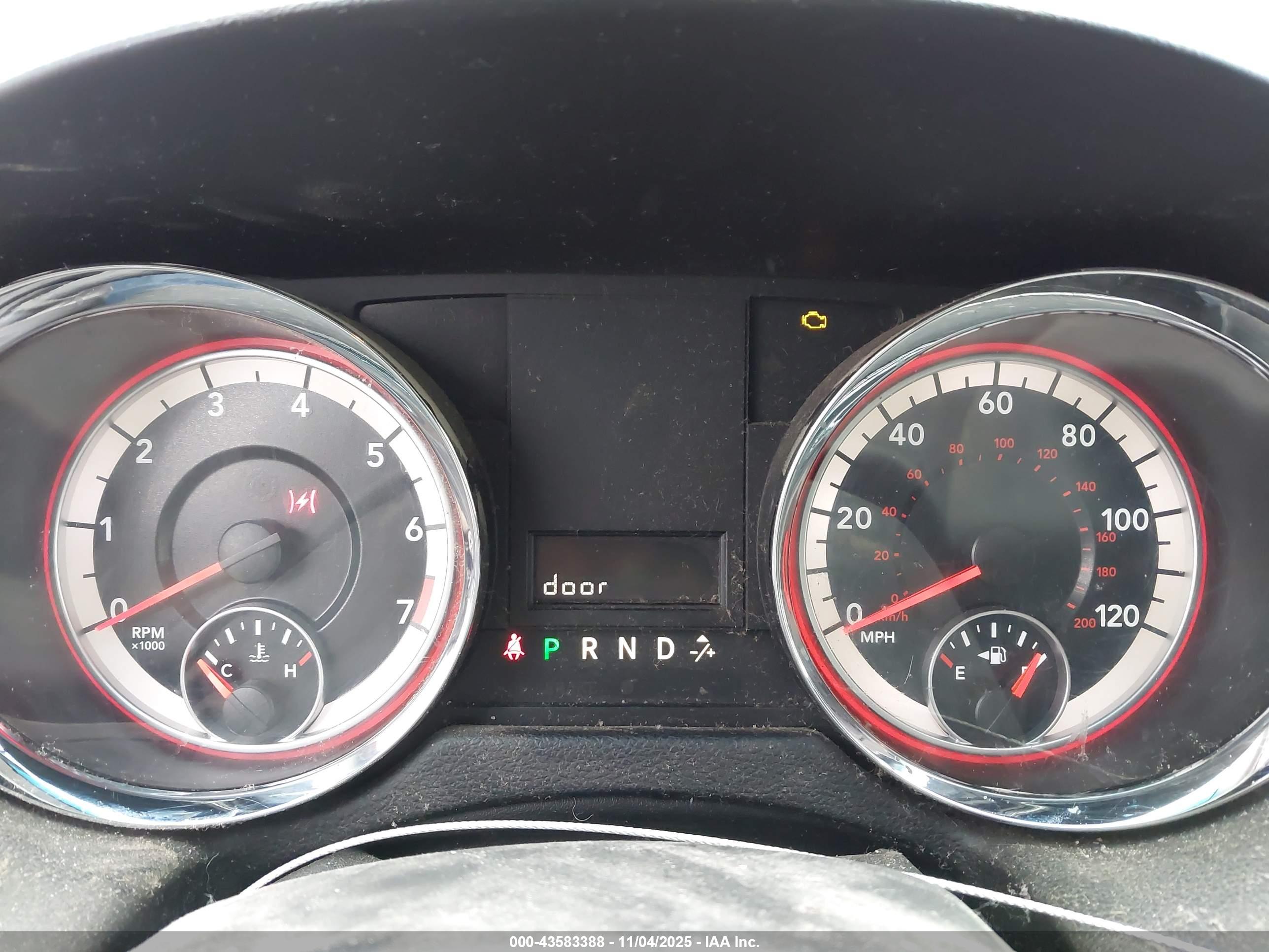 DODGE GRAND image 7