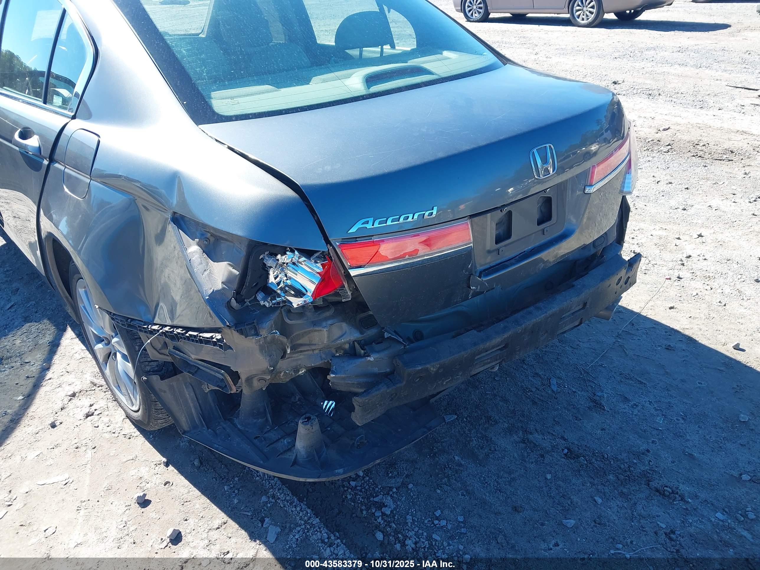 HONDA ACCORD image 6