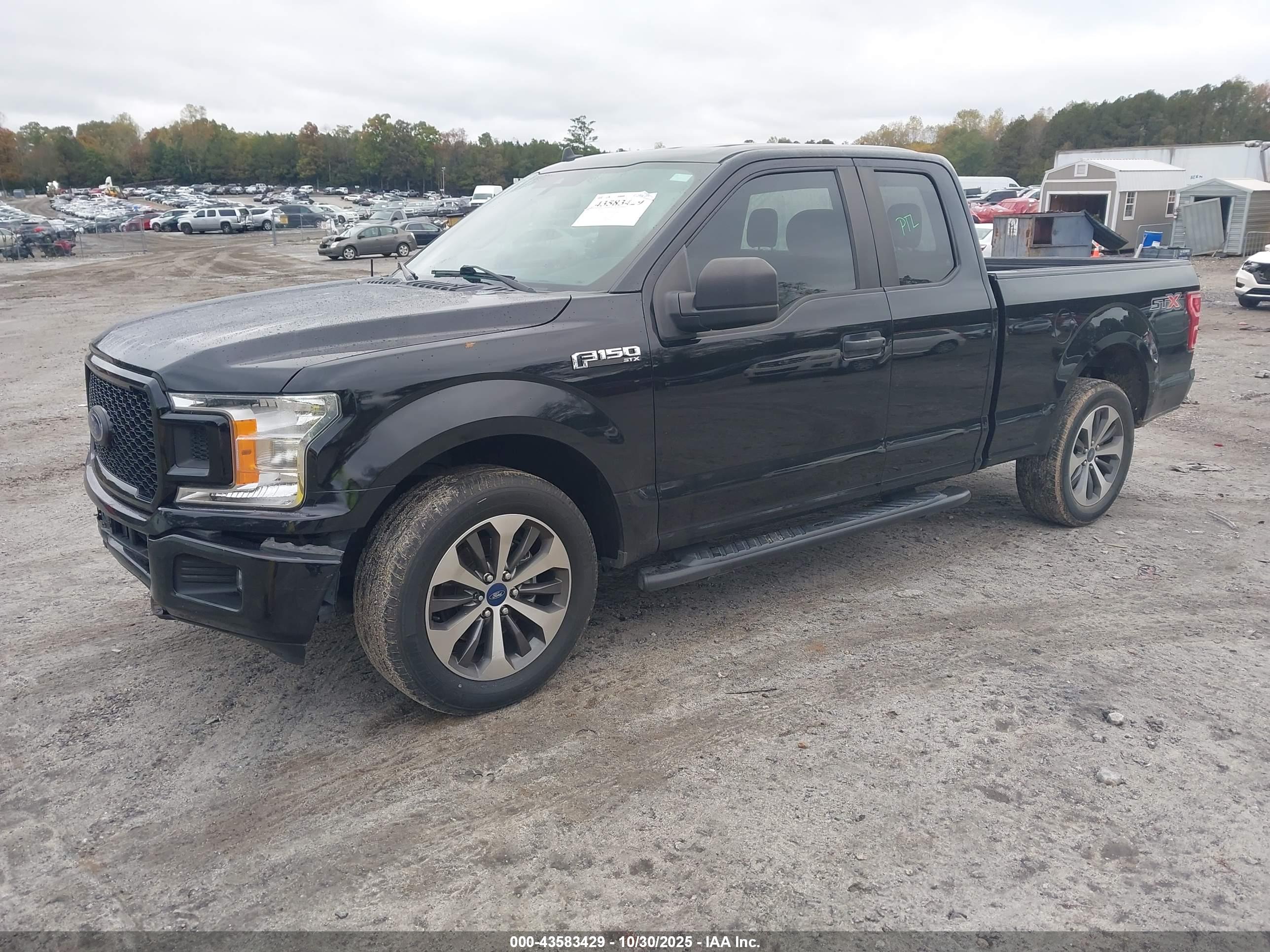 FORD F-150 image 2