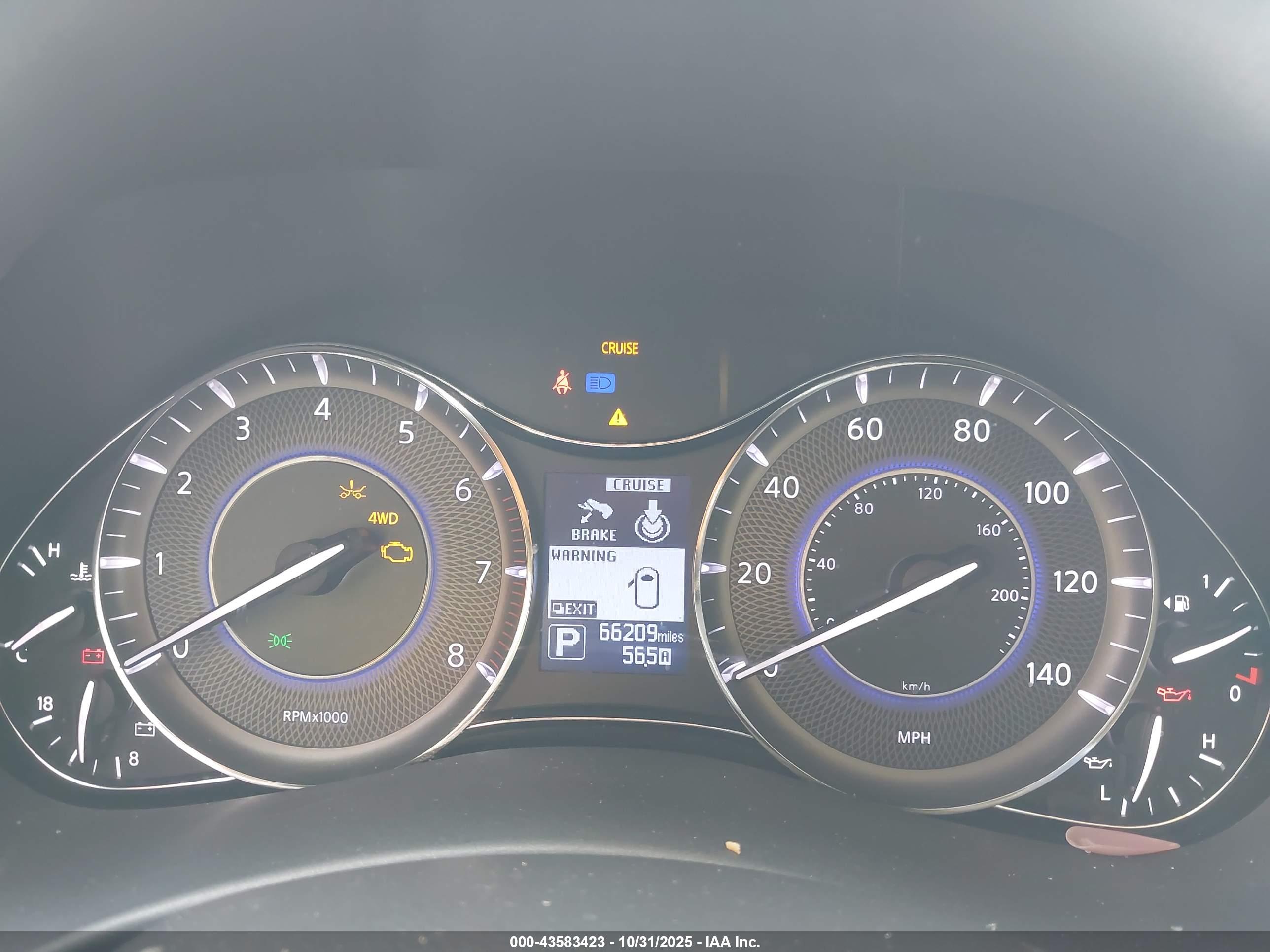 INFINITI QX80 image 7