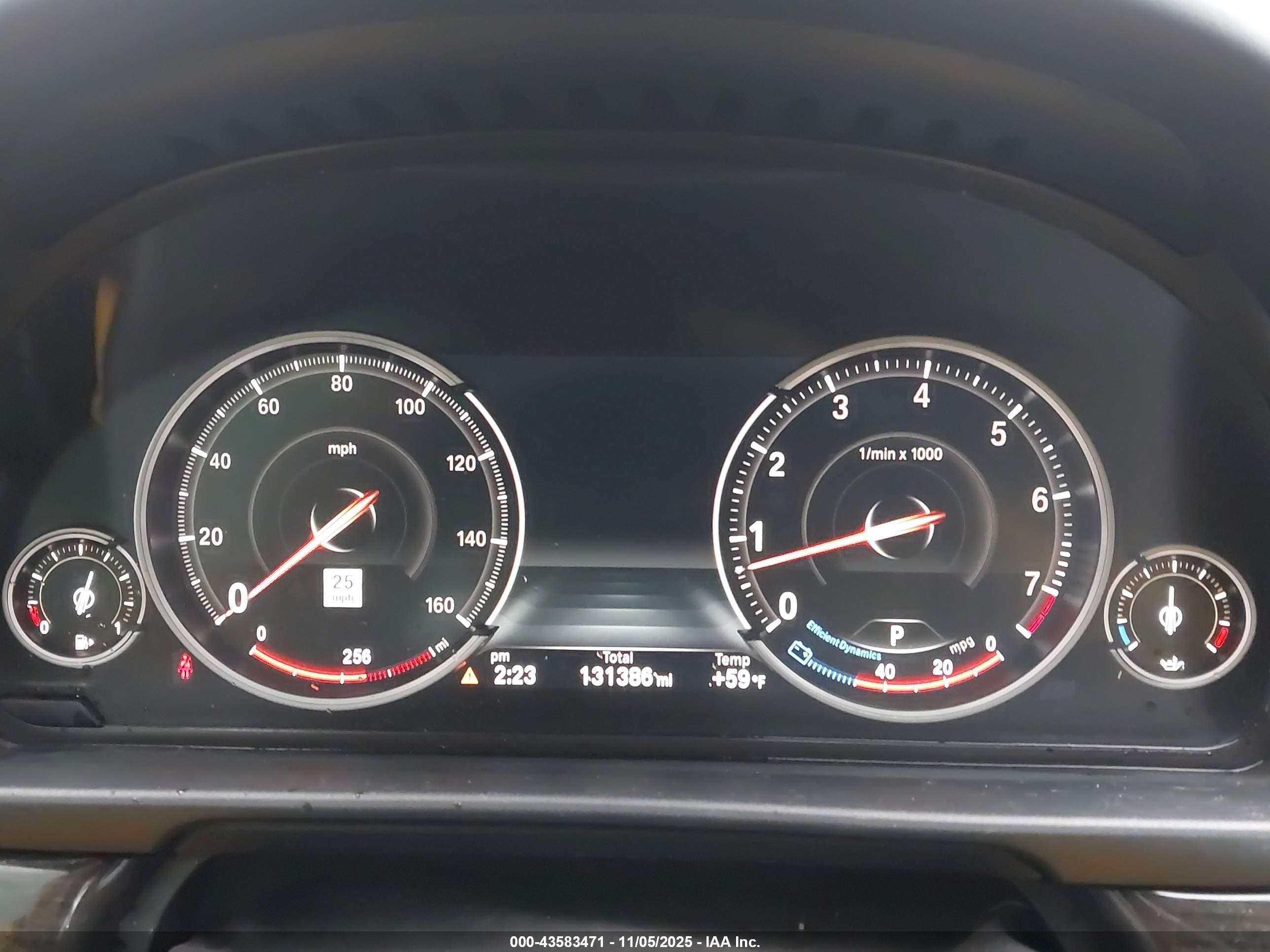 BMW 550I image 7