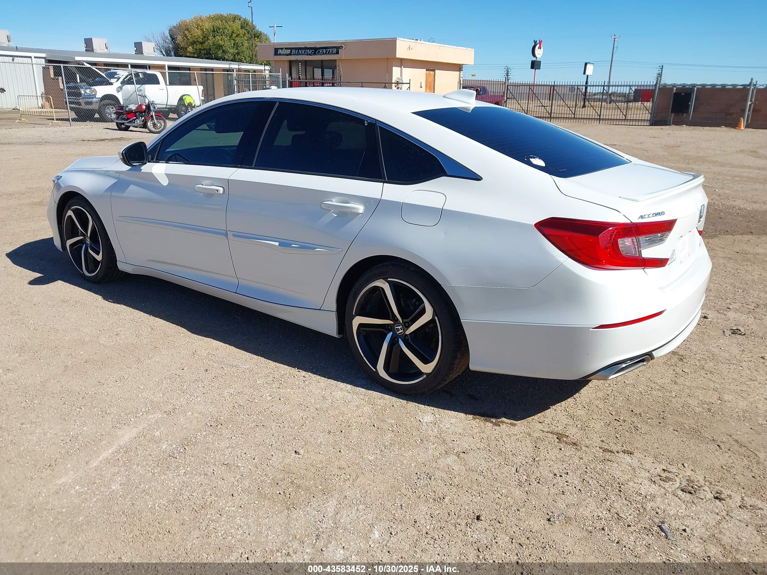 HONDA ACCORD image 3