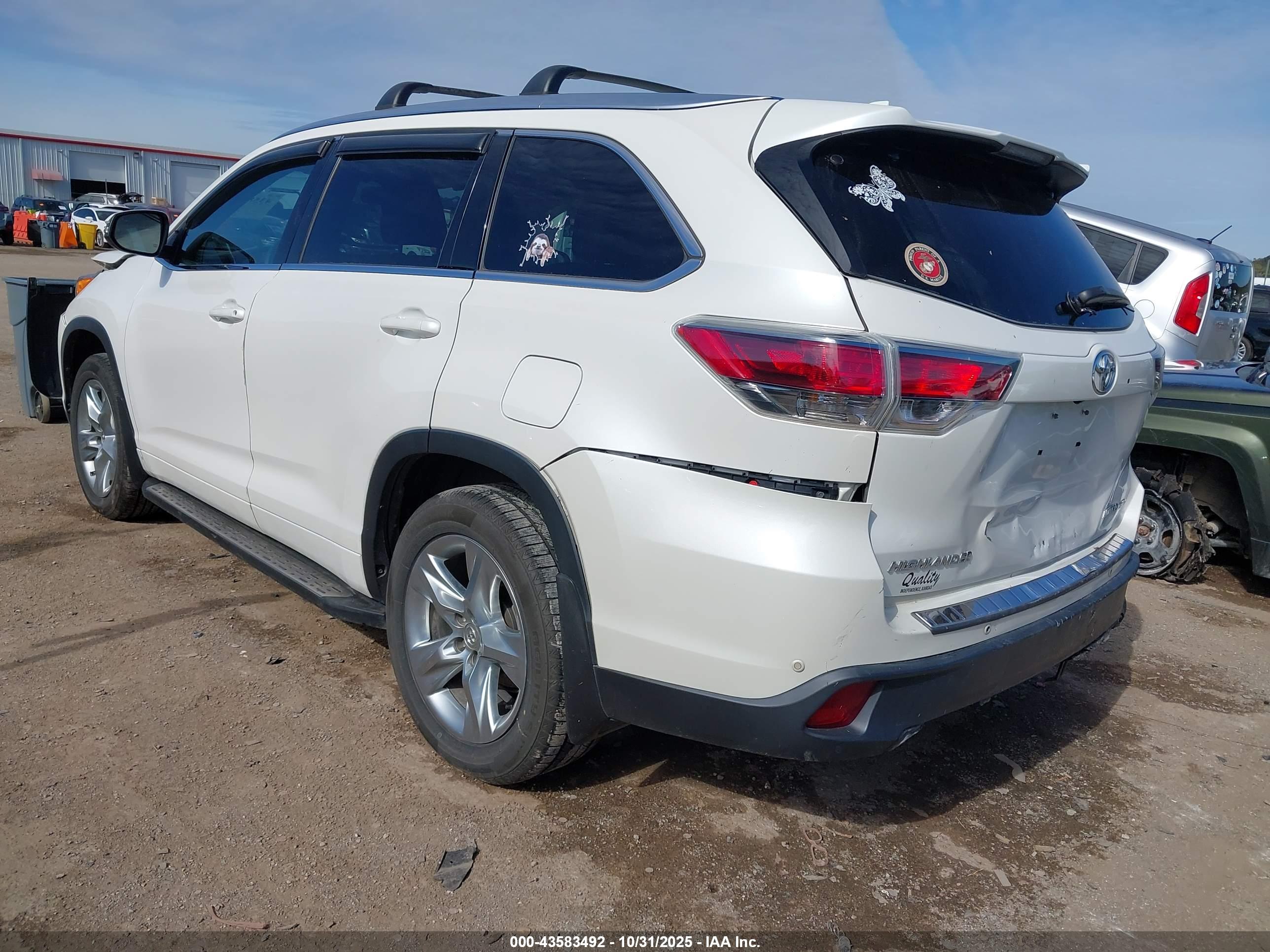 TOYOTA HIGHLANDER image 3