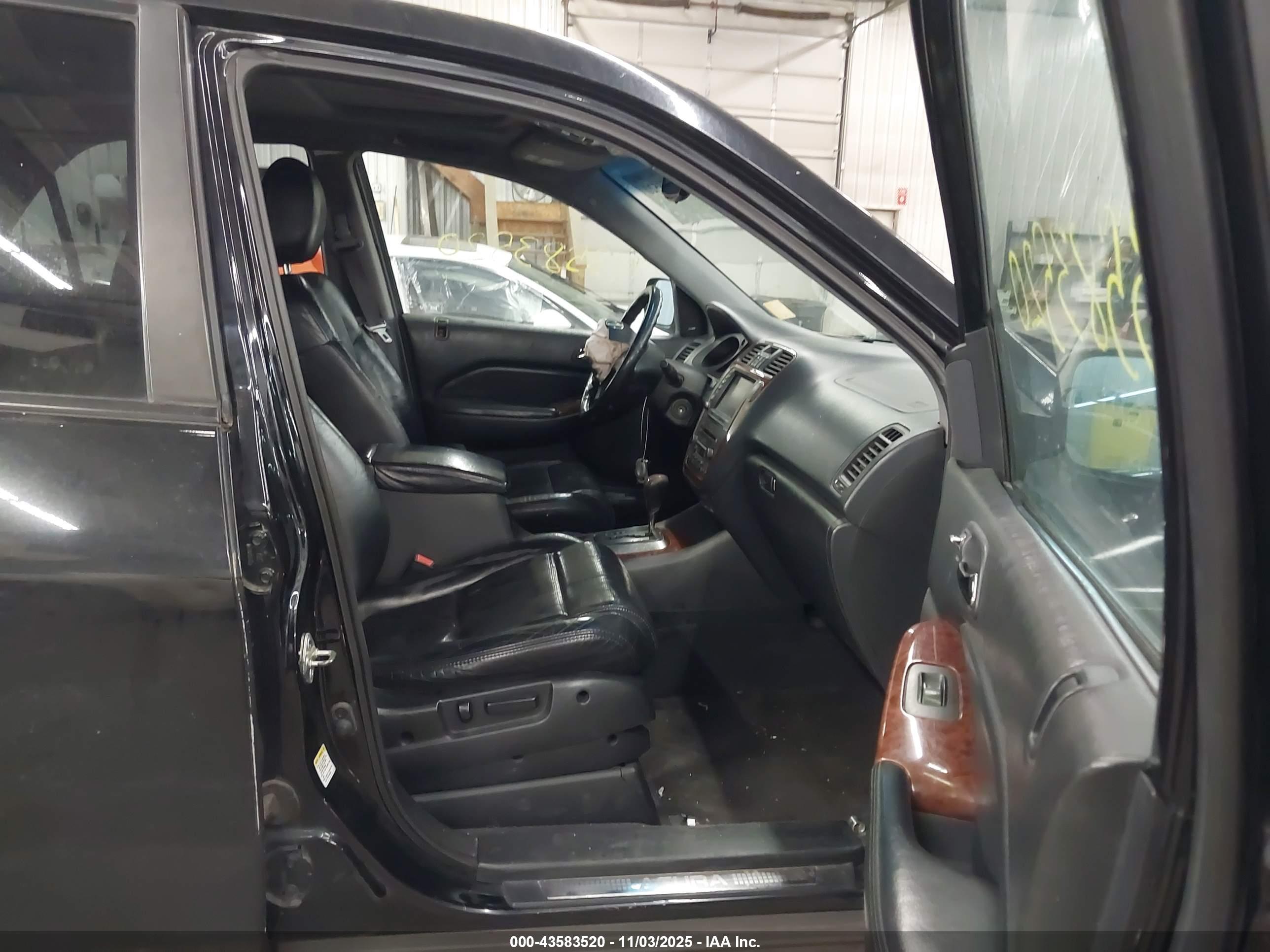 ACURA MDX image 5