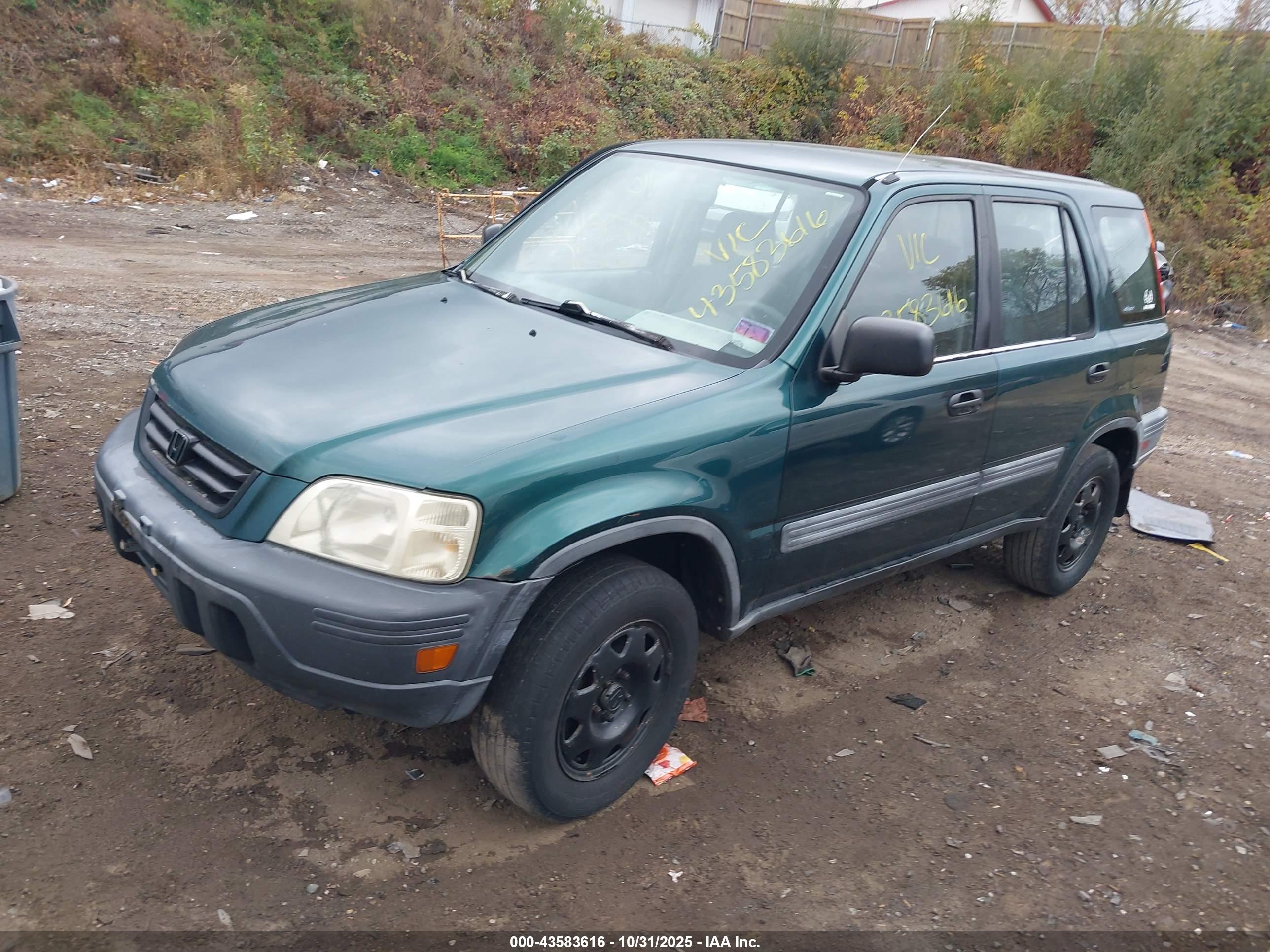 HONDA CR-V image 2
