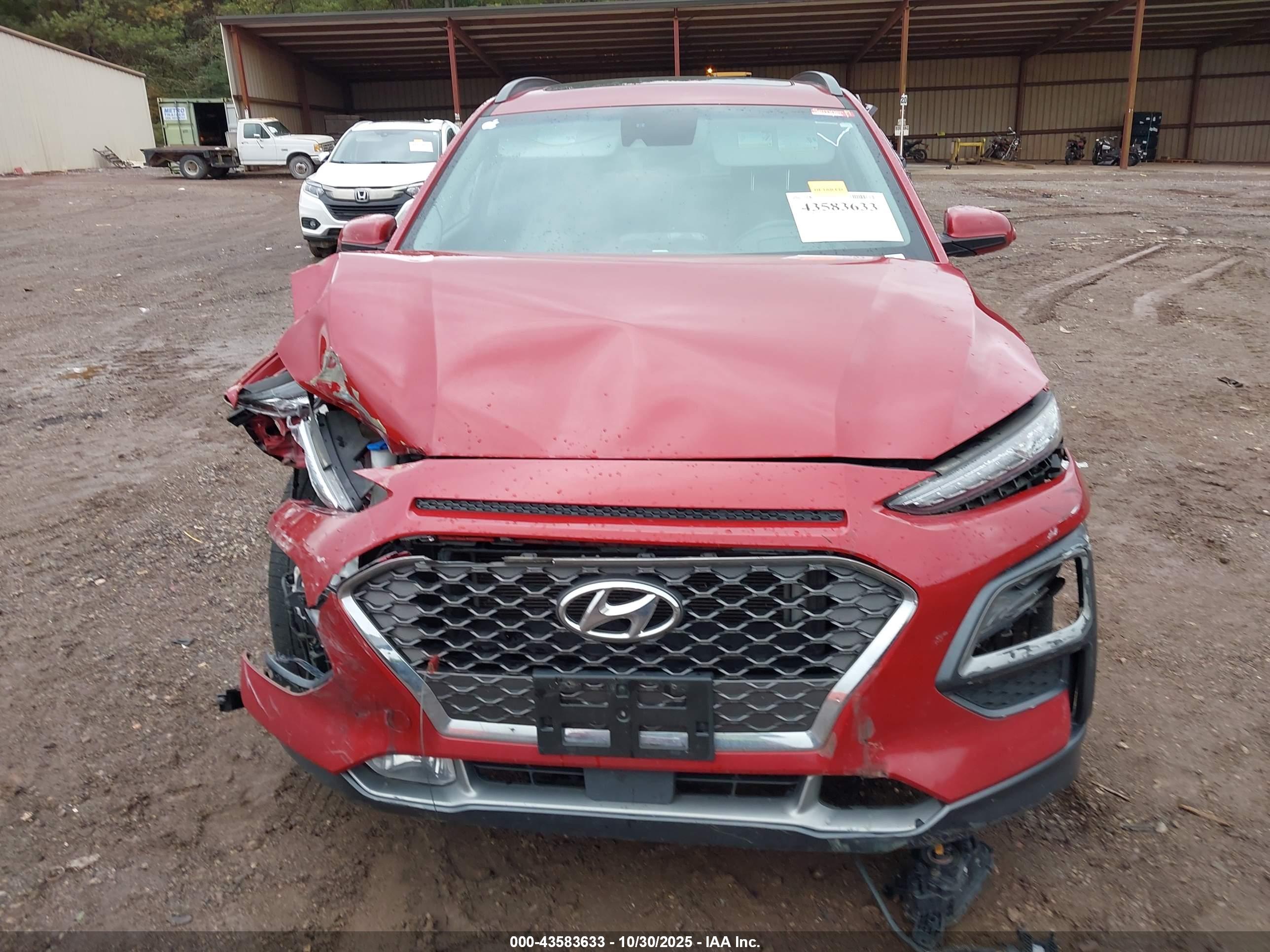 HYUNDAI KONA image 6