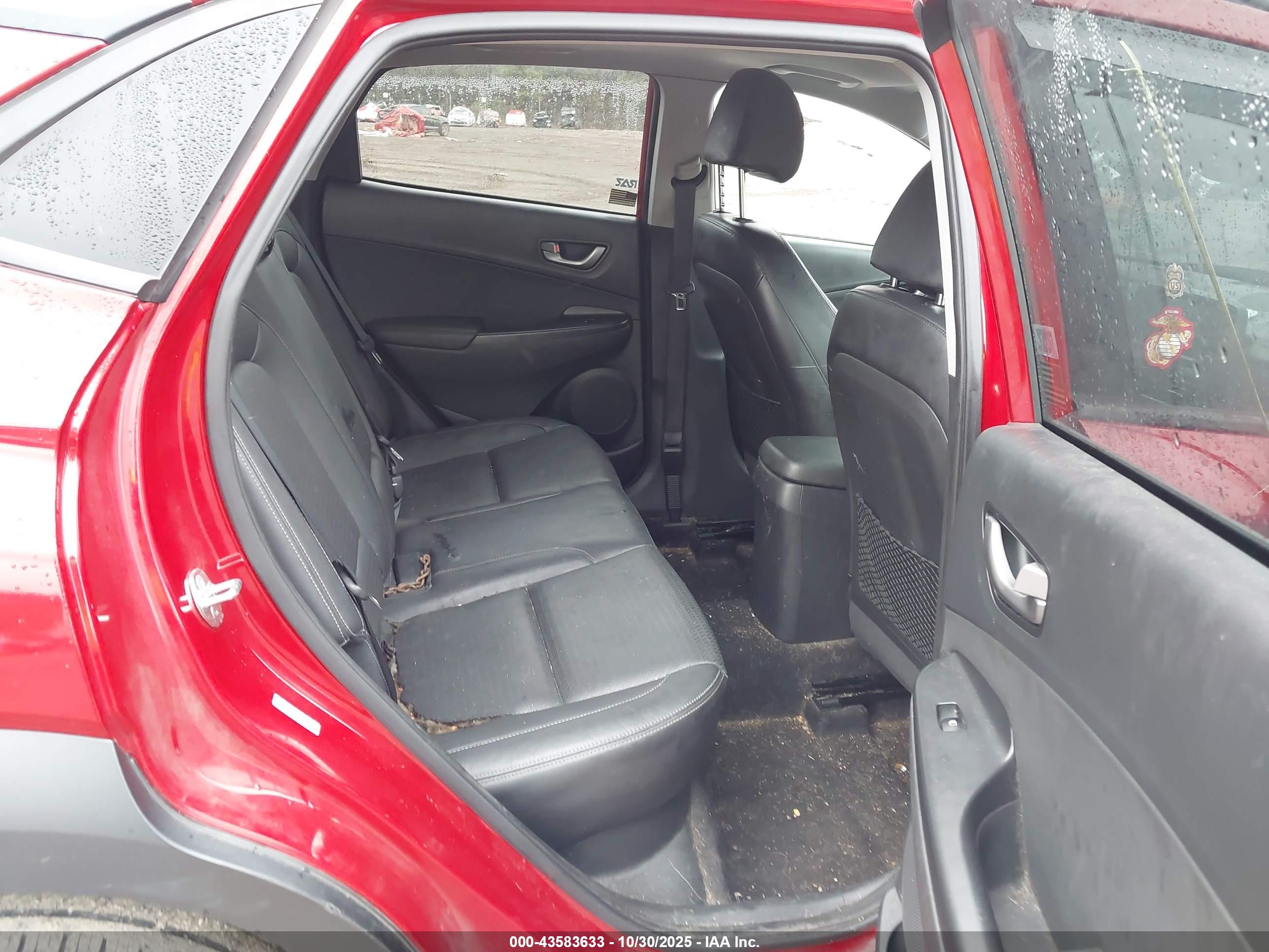 HYUNDAI KONA image 8