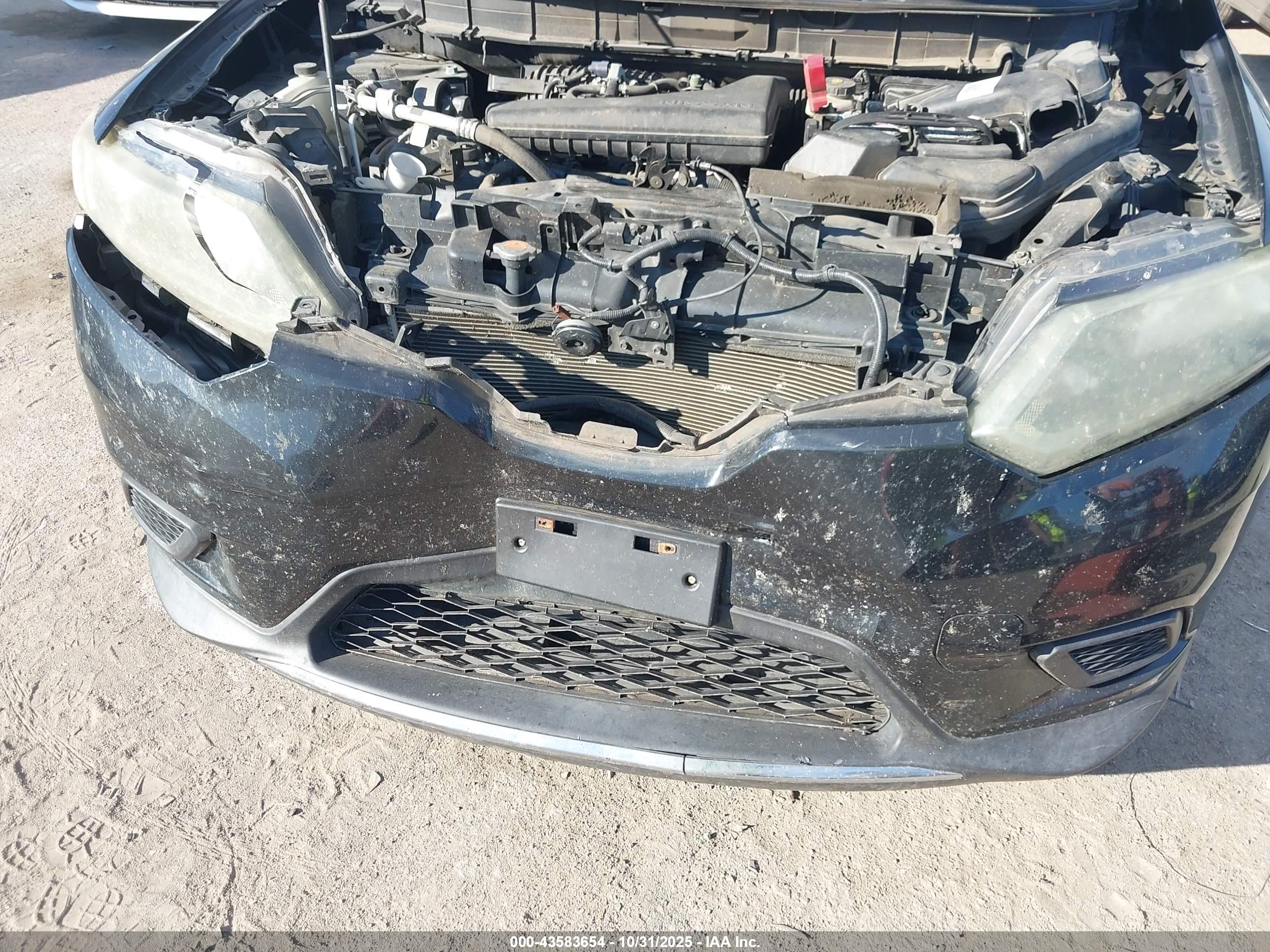 NISSAN ROGUE image 6