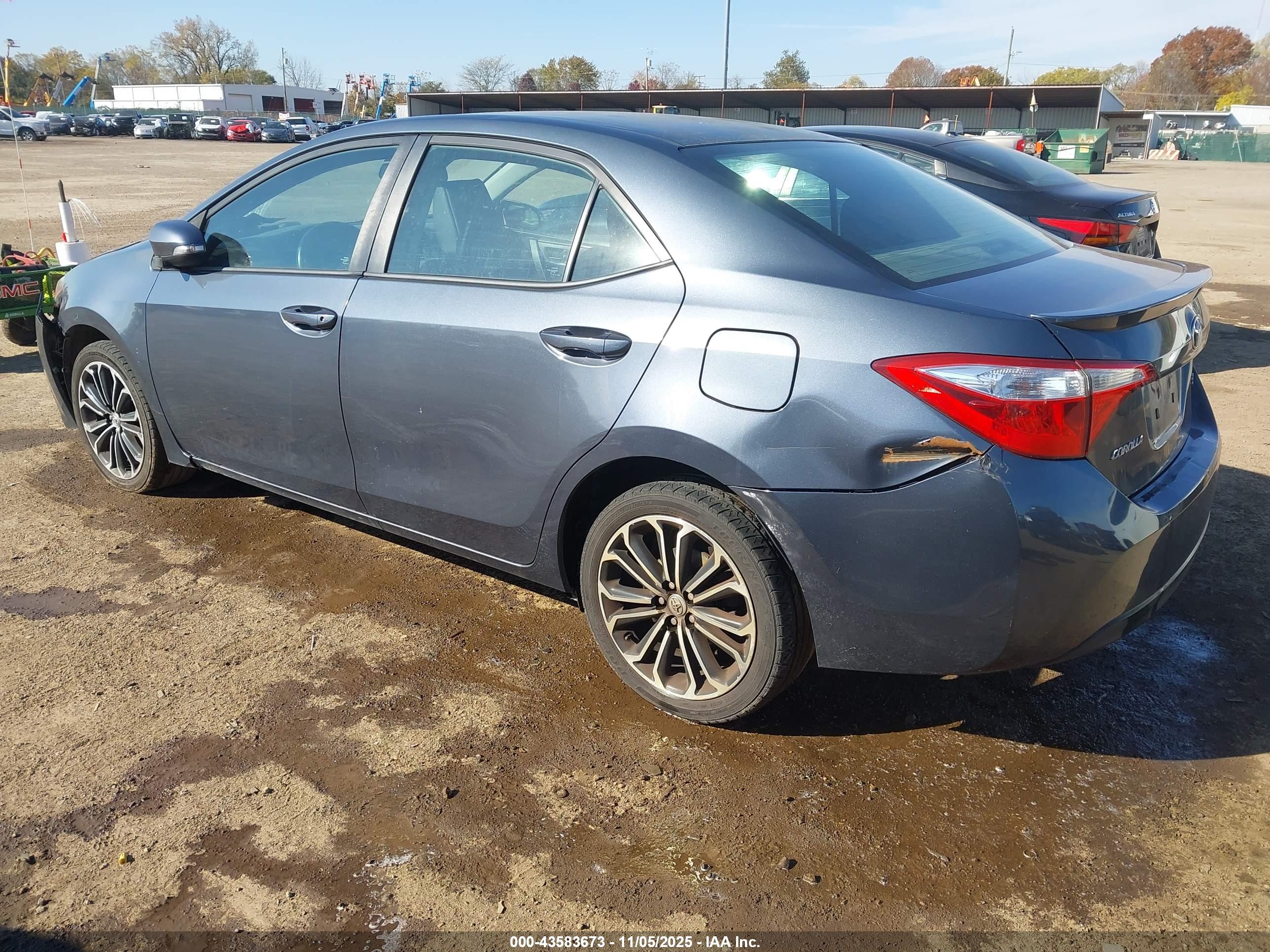 TOYOTA COROLLA image 3