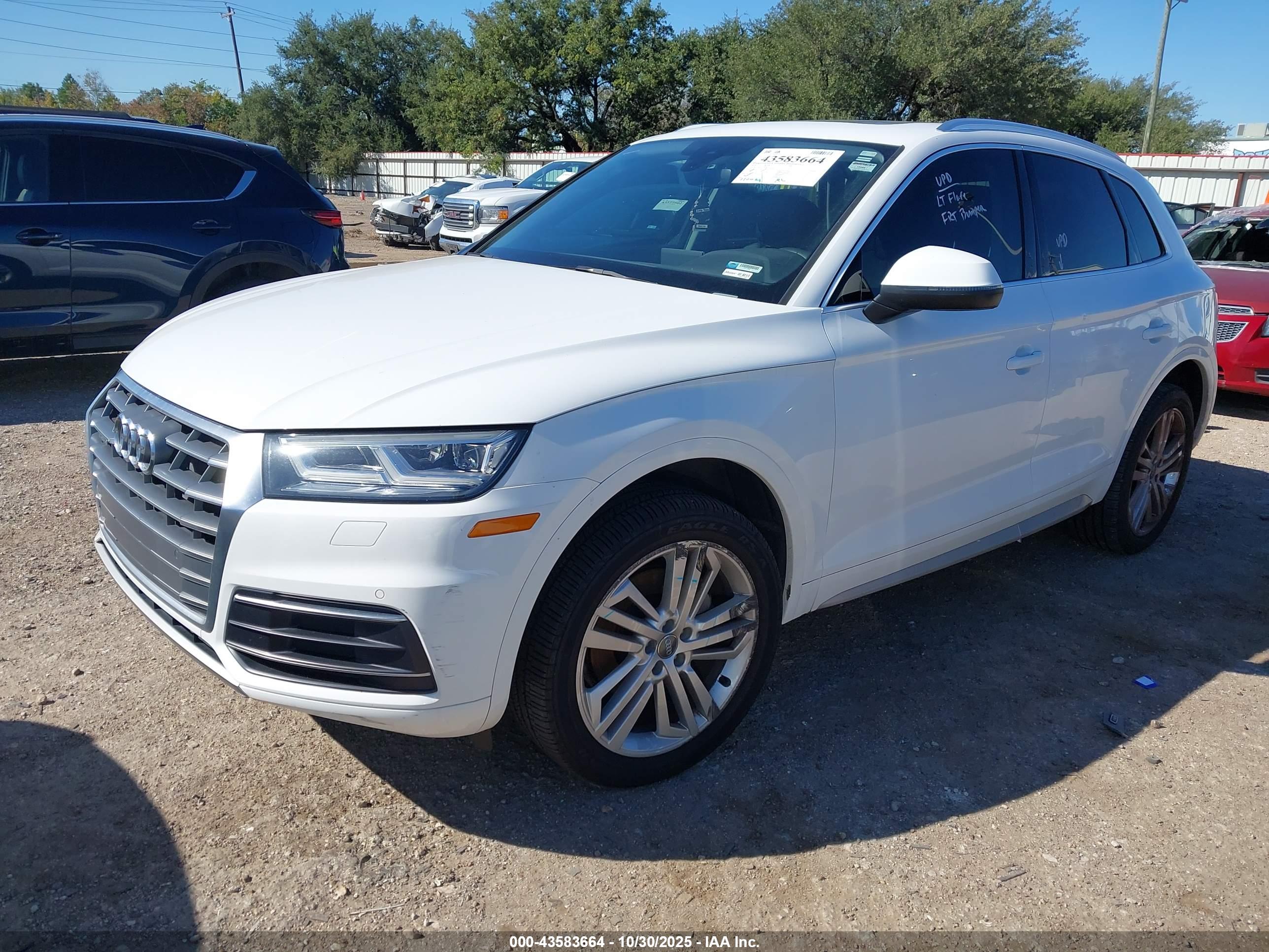 AUDI Q5 image 2