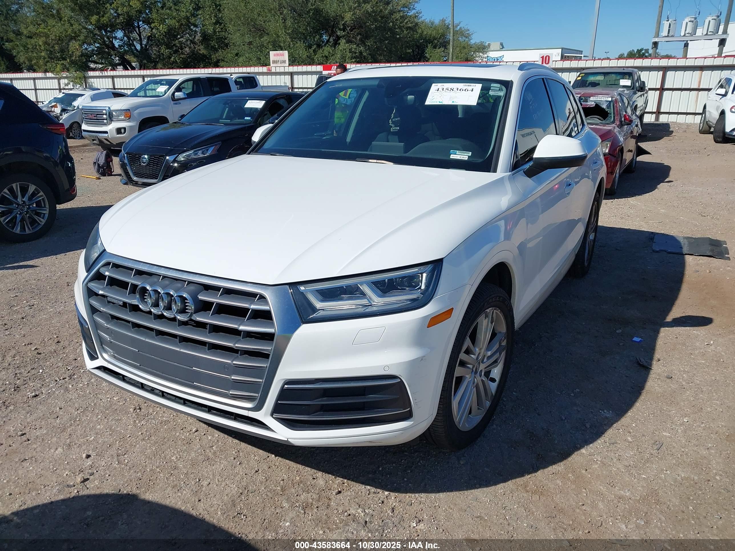 AUDI Q5 image 6
