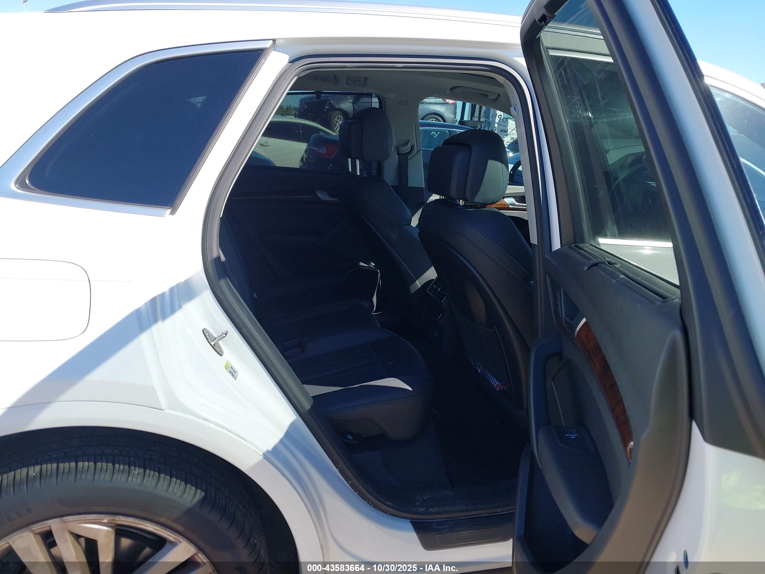 AUDI Q5 image 8