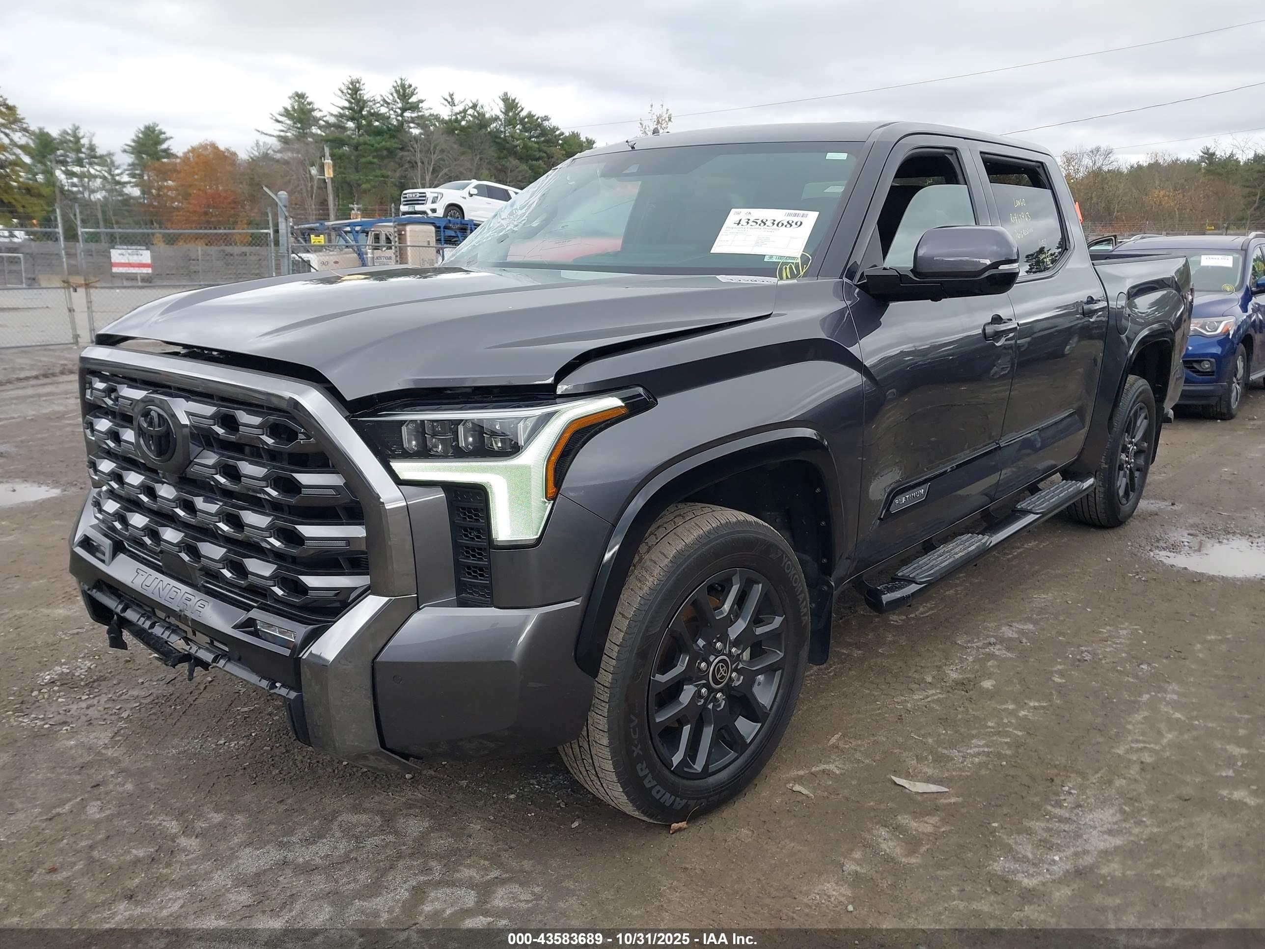 TOYOTA TUNDRA image 2