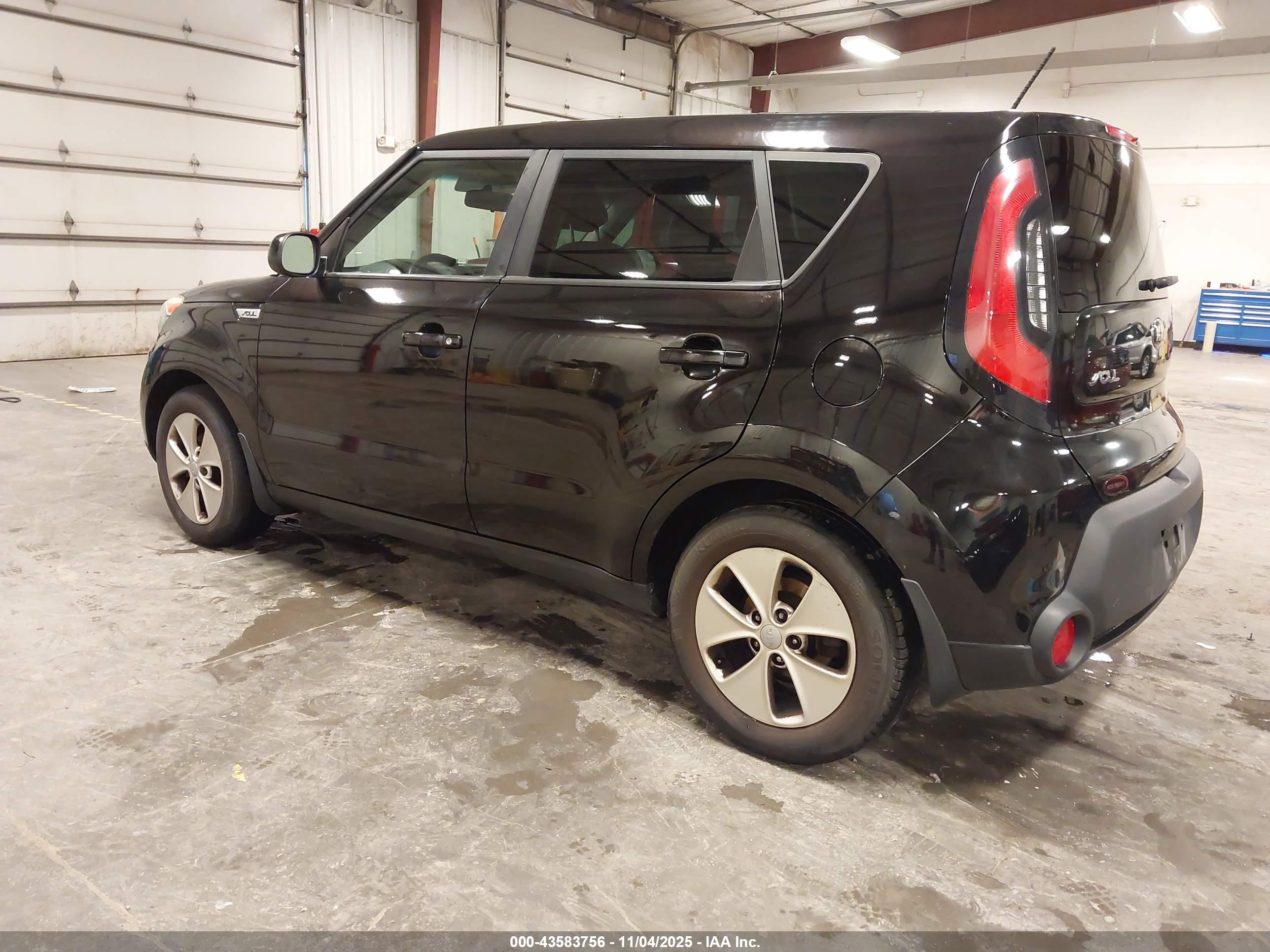 KIA SOUL image 3