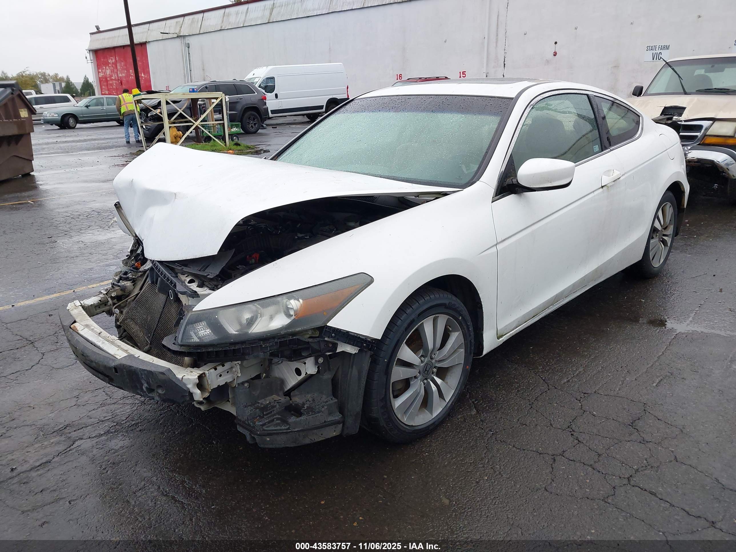 HONDA ACCORD image 2