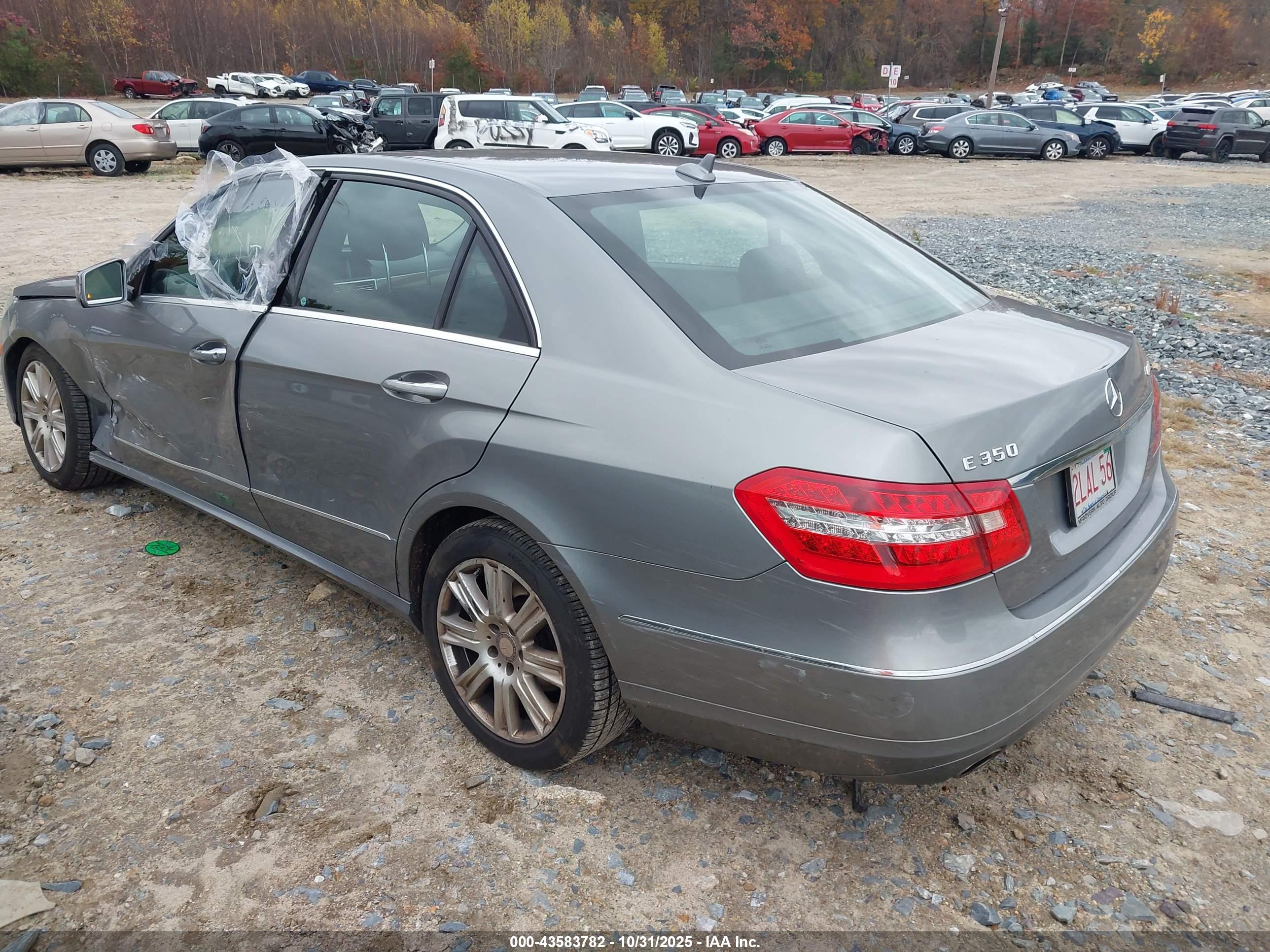 MERCEDES-BENZ E image 3