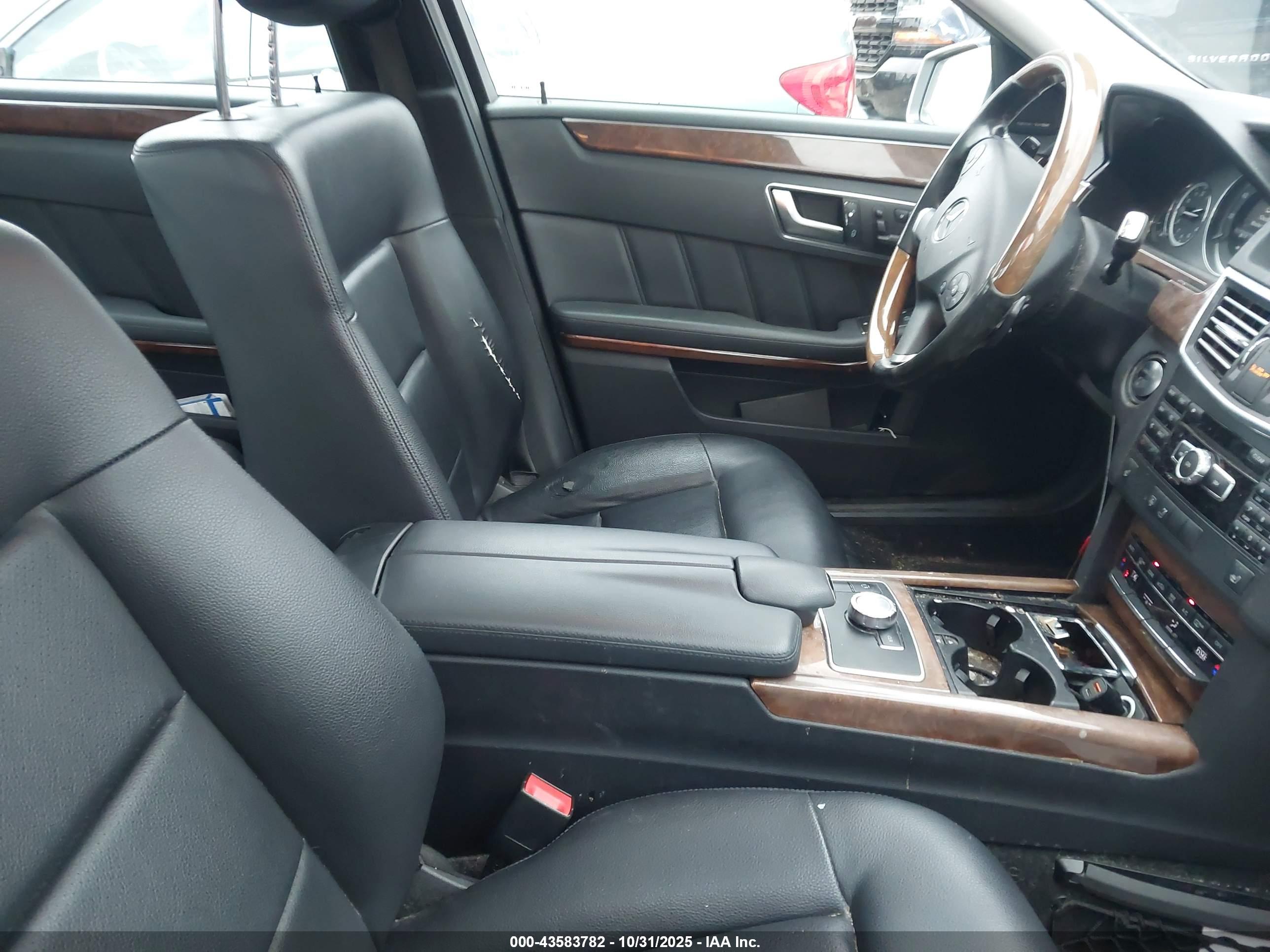MERCEDES-BENZ E image 5