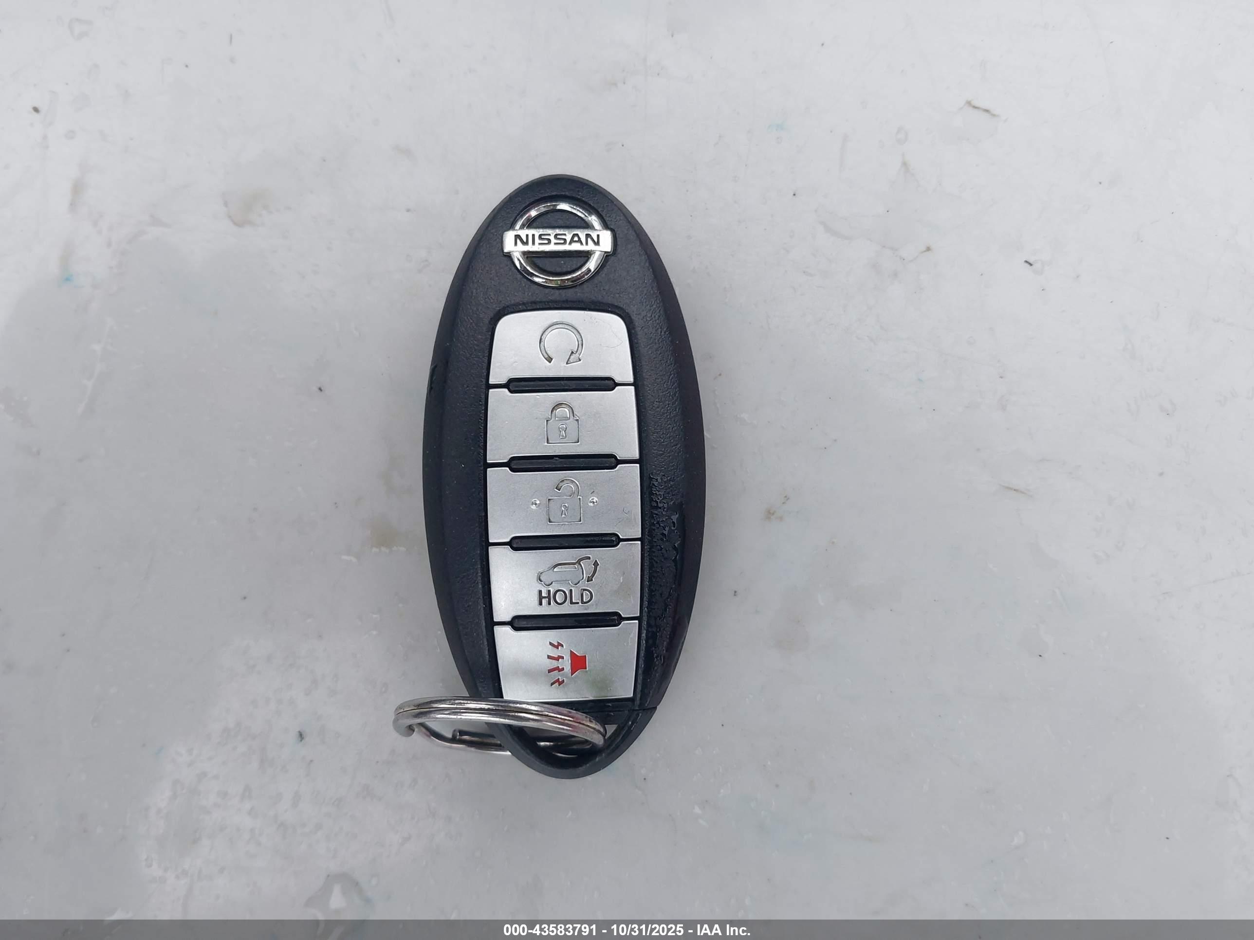NISSAN PATHFINDER image 11