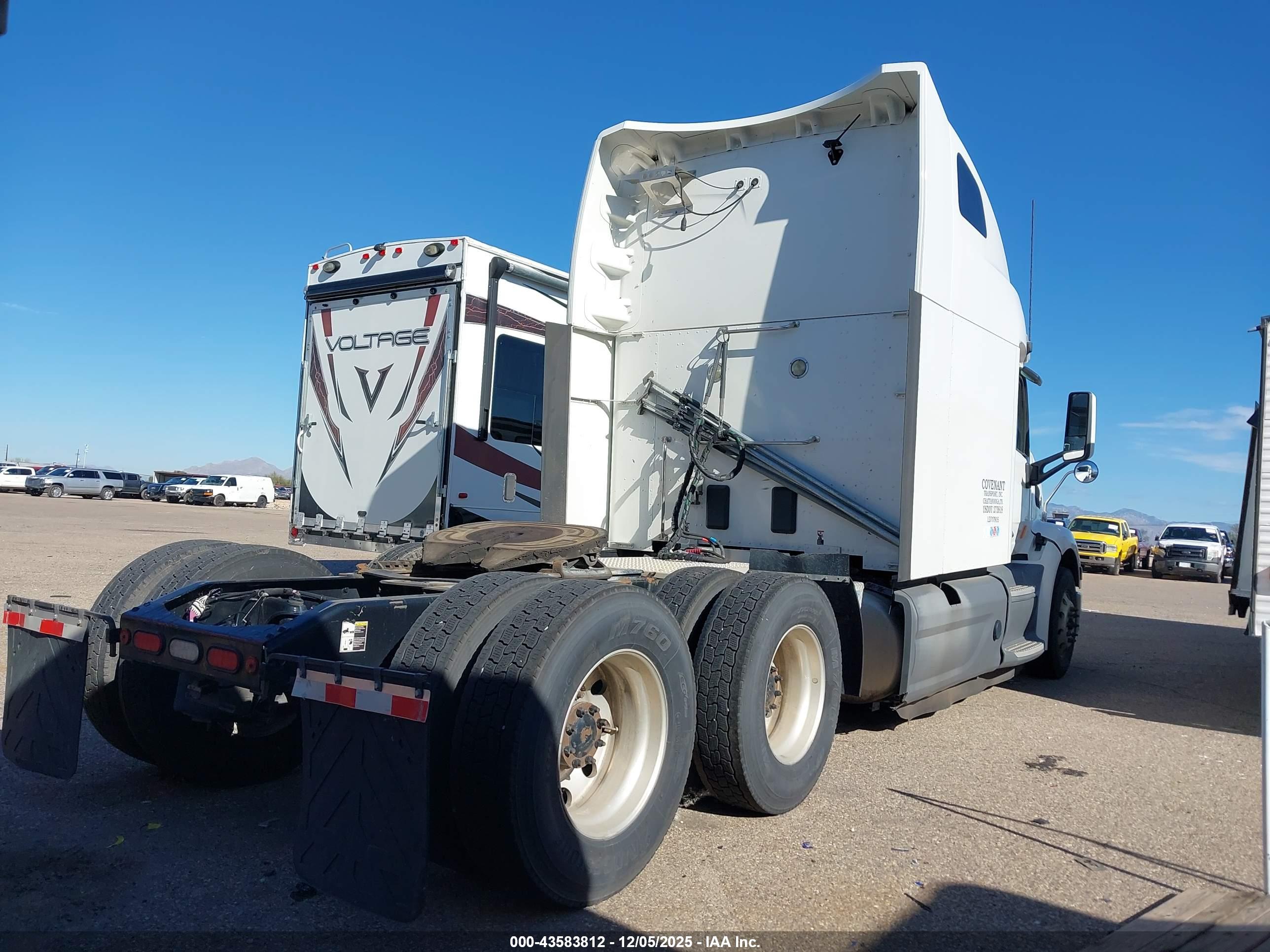PETERBILT 579 image 4