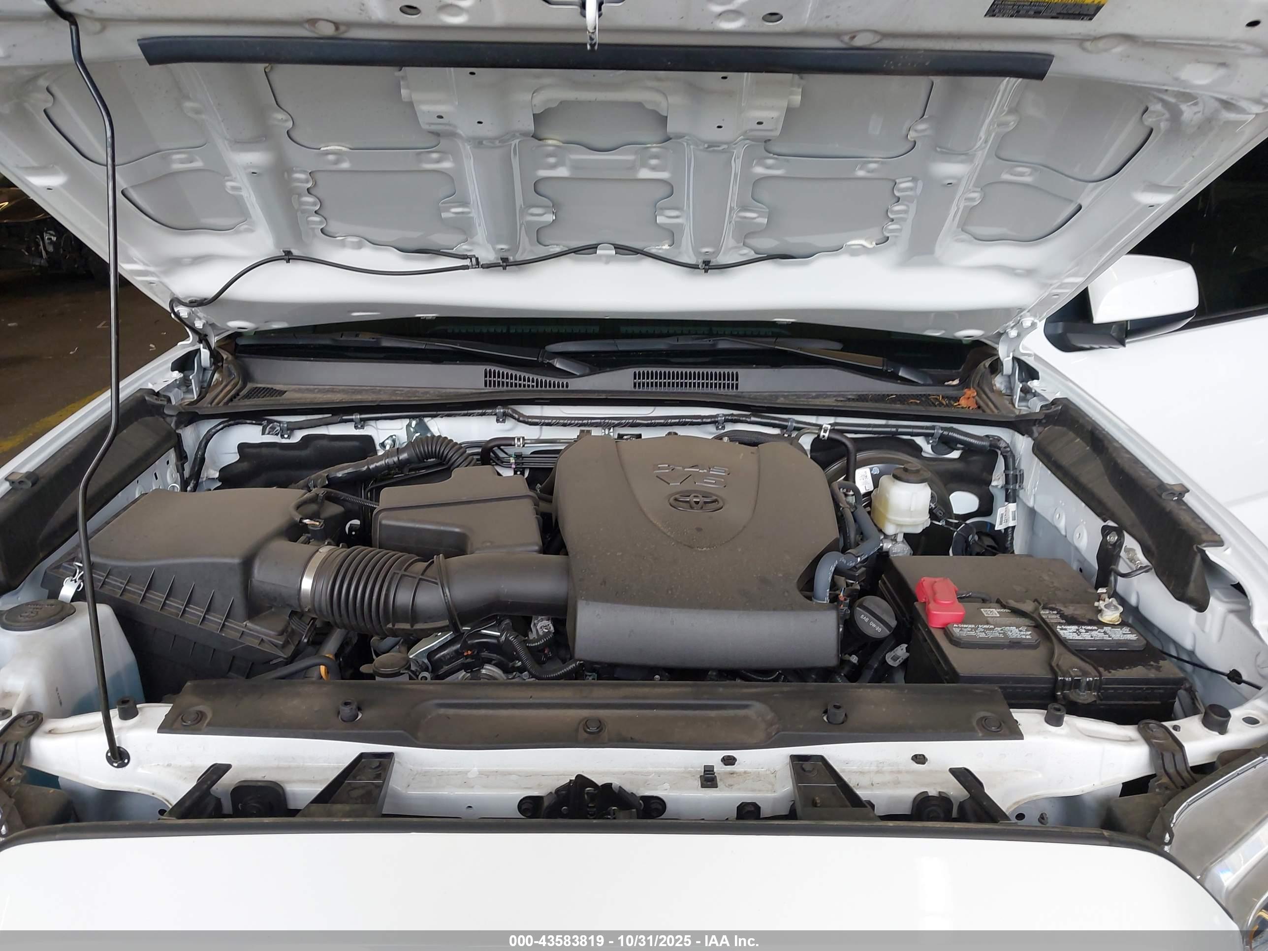 TOYOTA TACOMA image 10