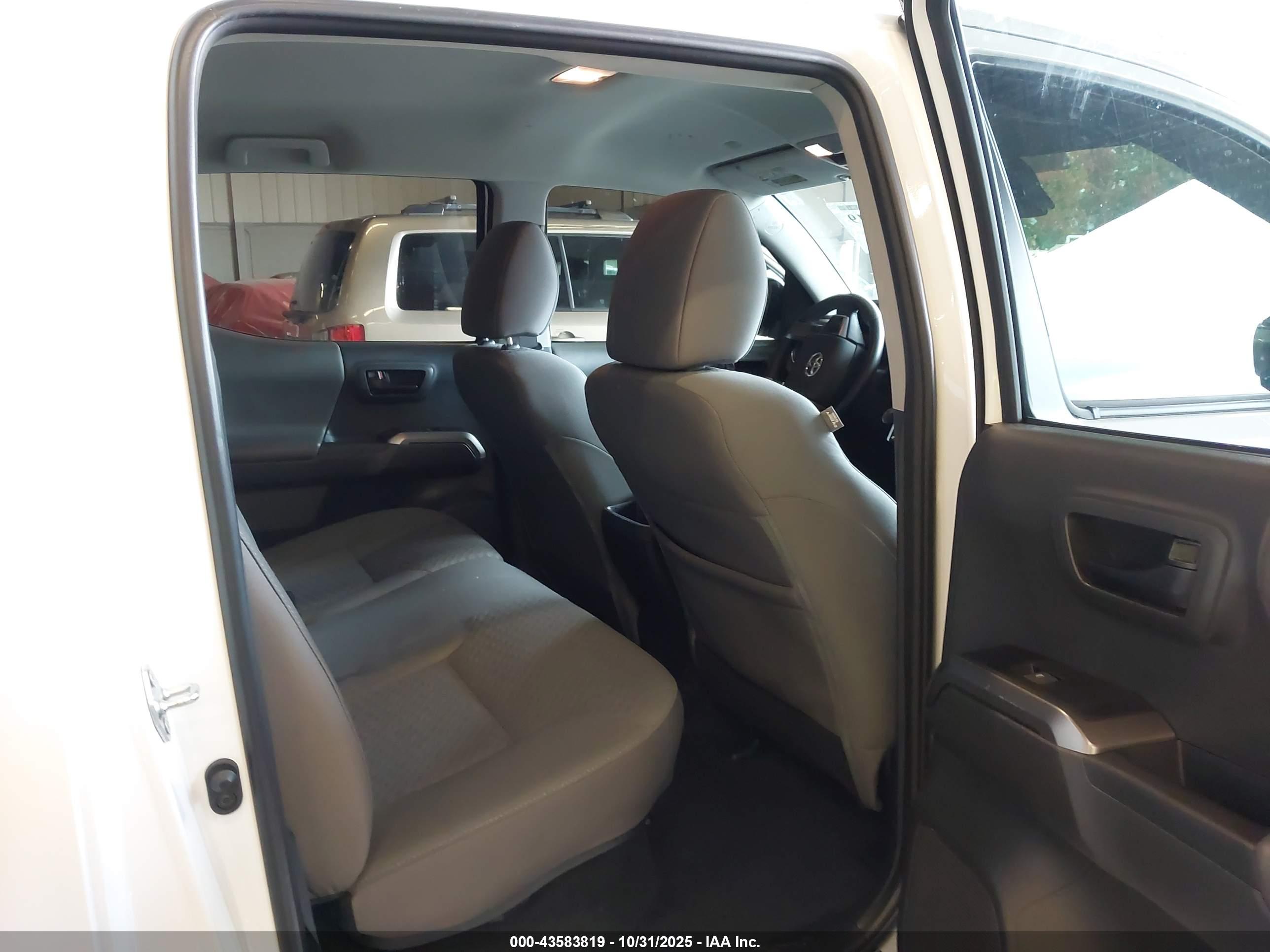 TOYOTA TACOMA image 8
