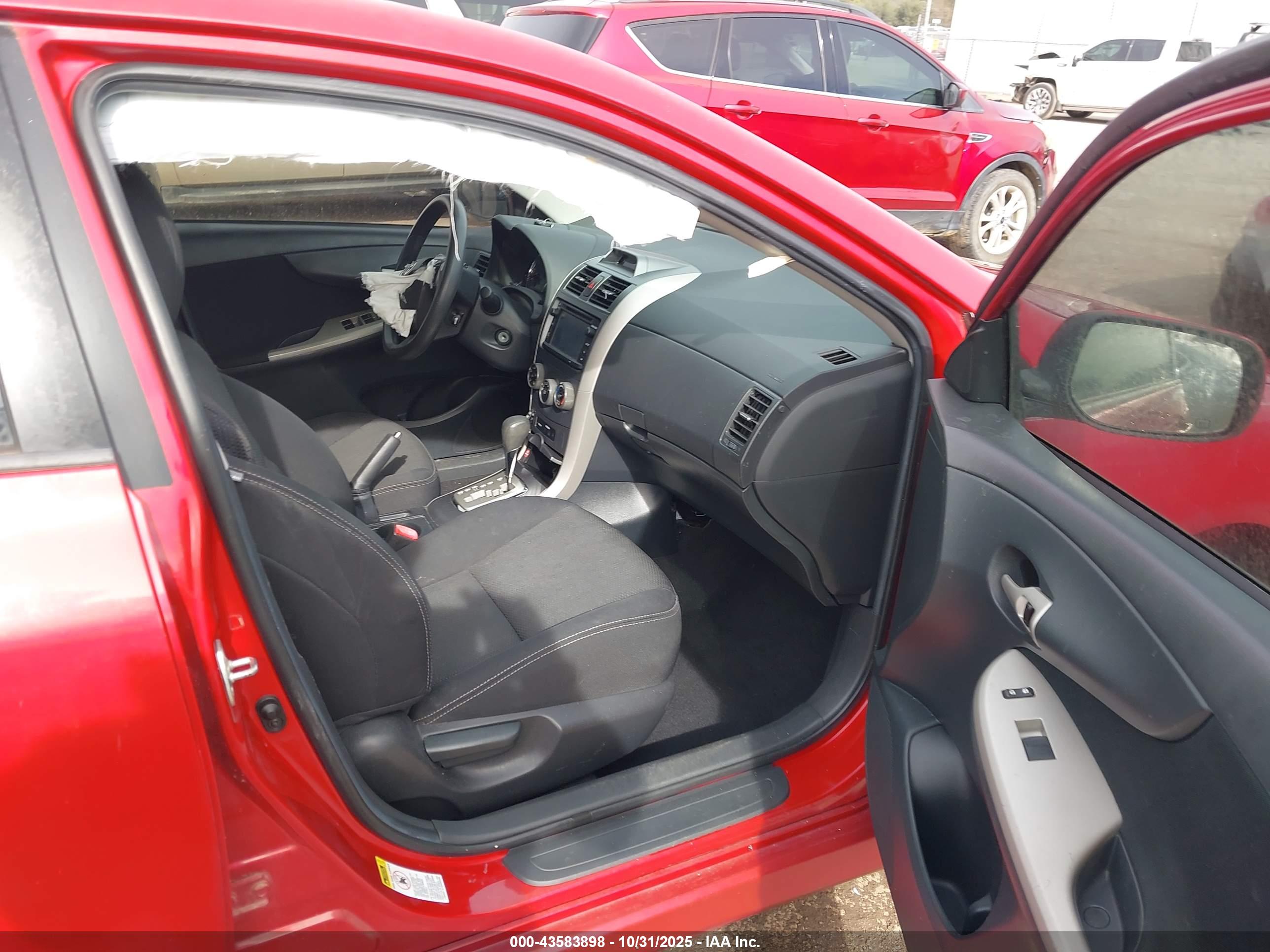TOYOTA COROLLA image 5