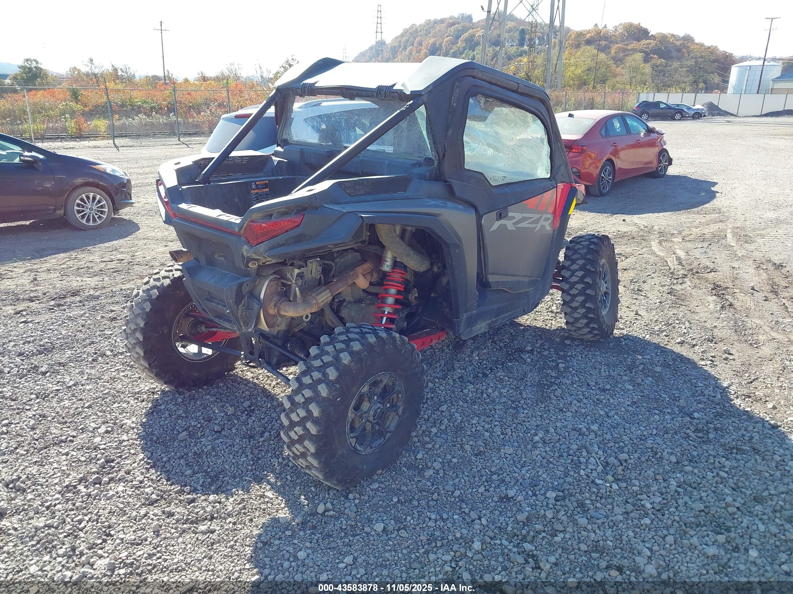 POLARIS RZR image 4