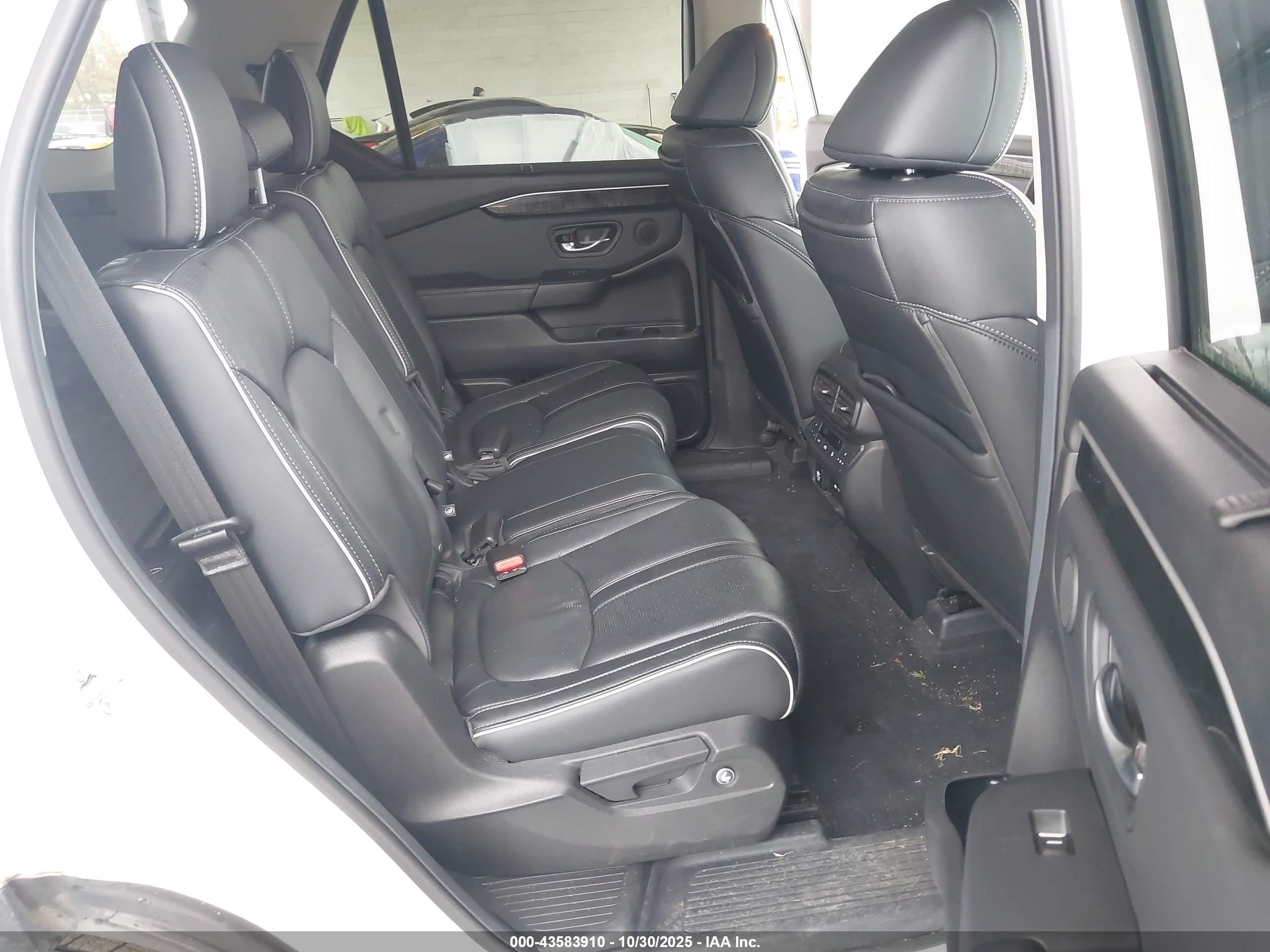 HONDA PILOT image 8