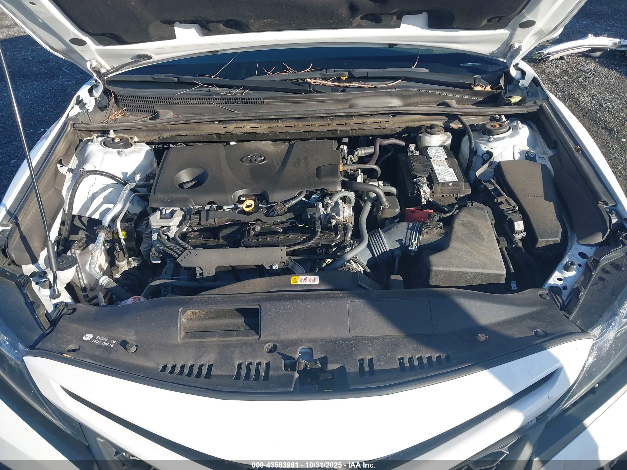 TOYOTA CAMRY image 10